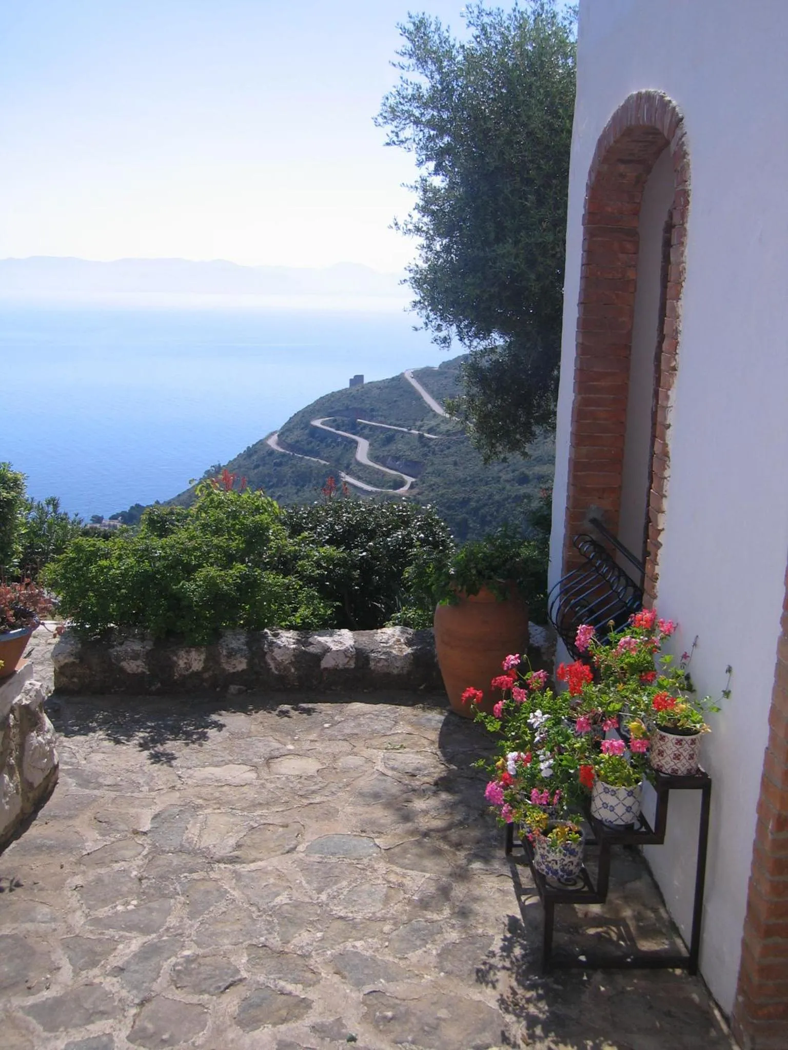 Spring in Baglio La Luna - B&B