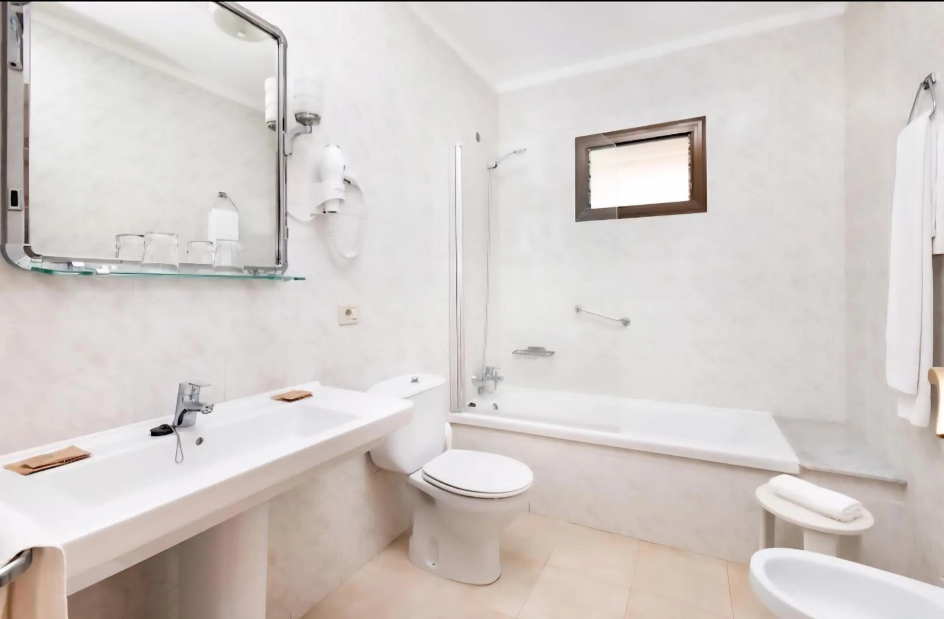 Bathroom in Hotel Don Manolito