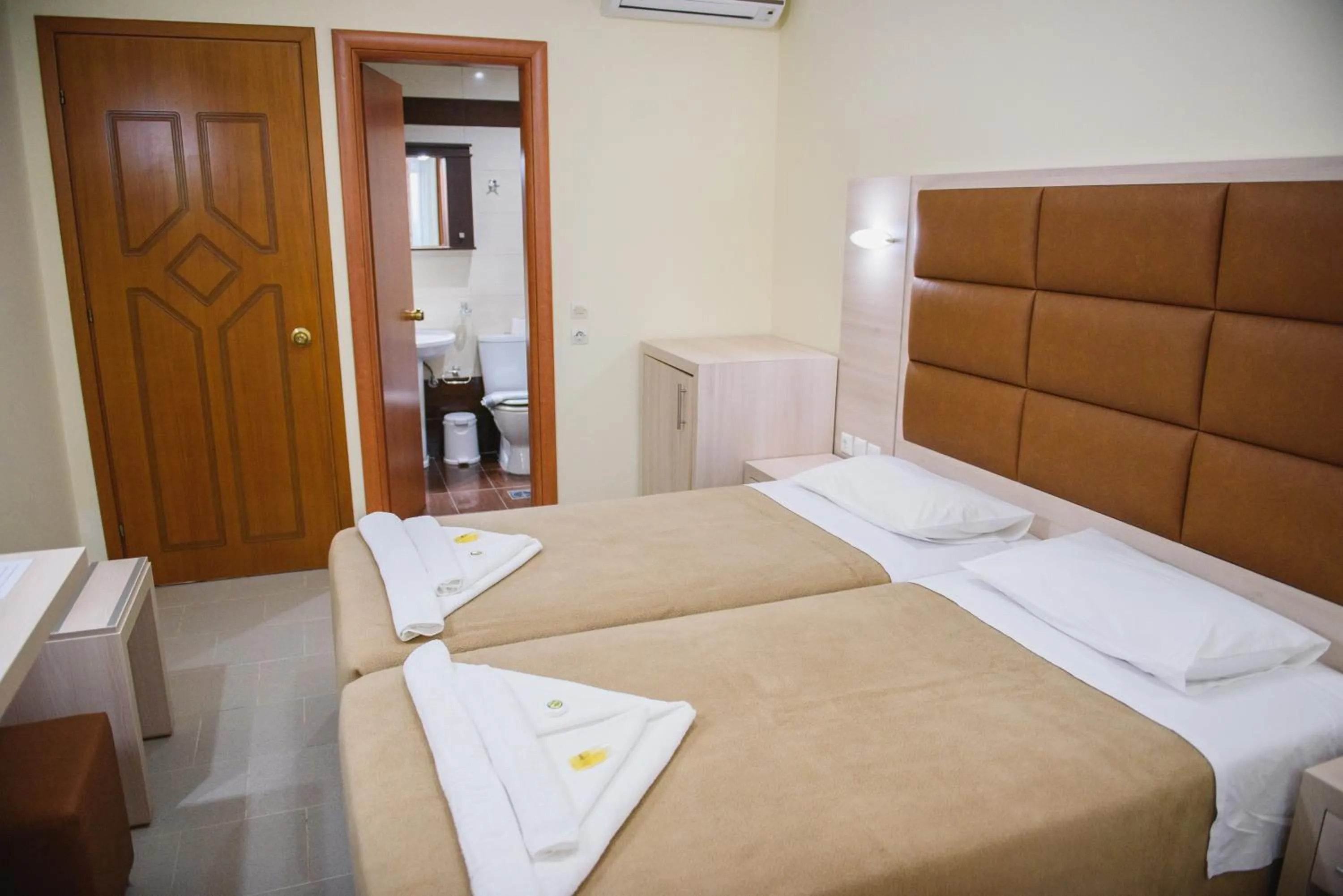 Bed in Santa Rosa Hotel & Beach