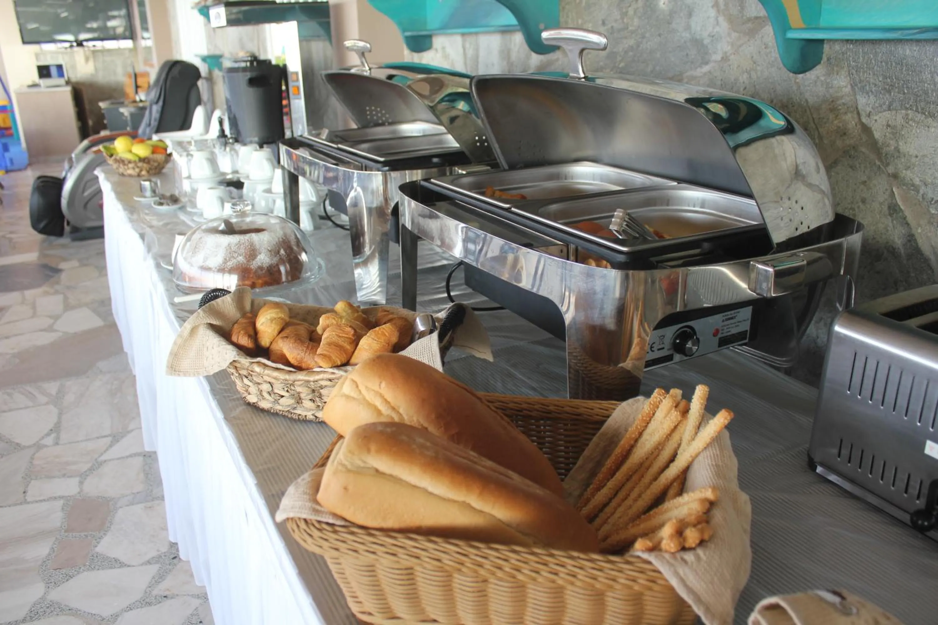 Buffet breakfast in Santa Rosa Hotel & Beach