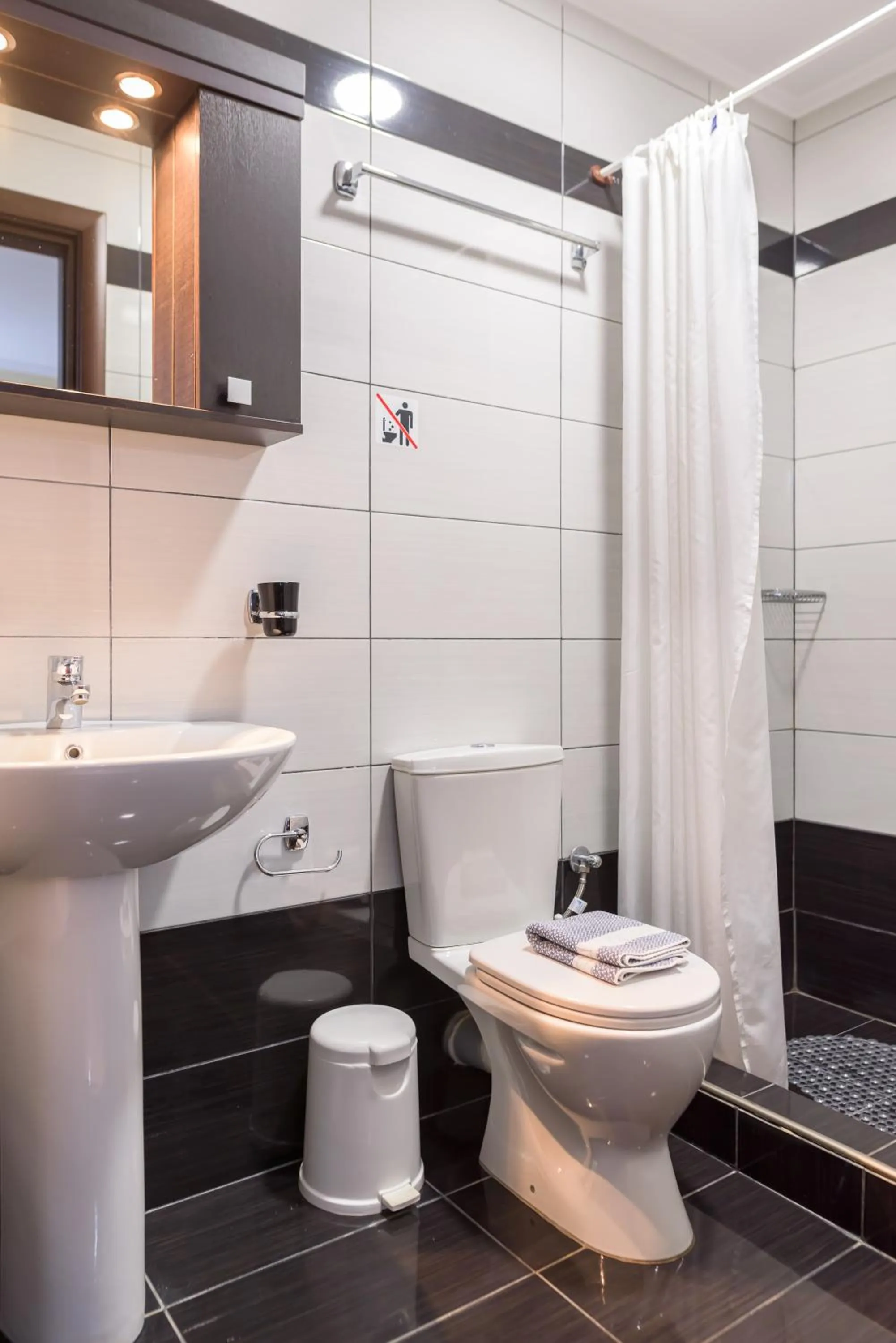 Bathroom in Santa Rosa Hotel & Beach