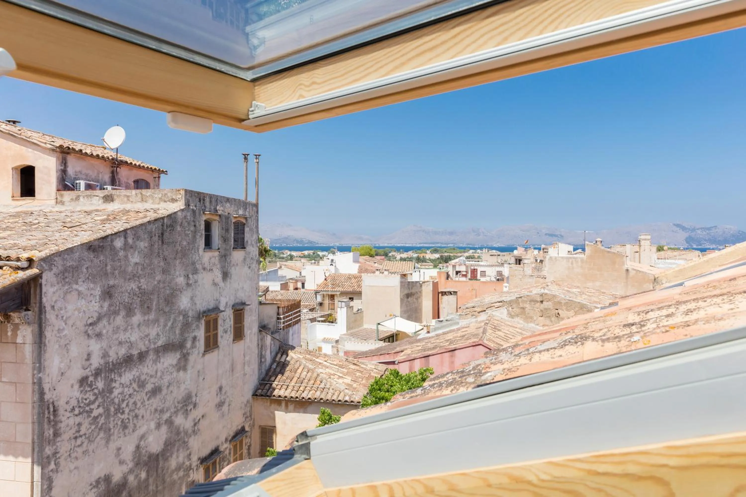 Sea view in Fonda Llabres Boutique