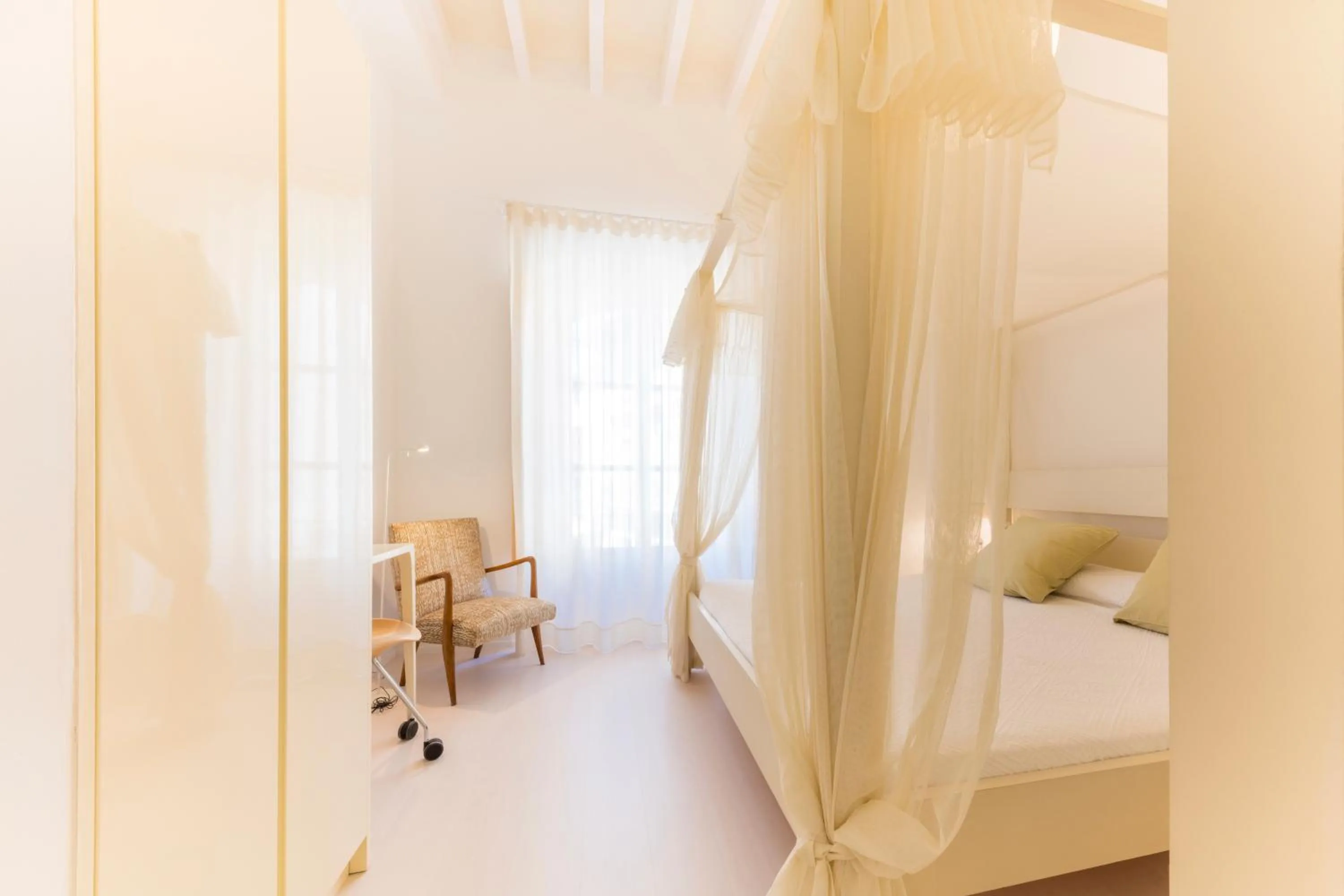 Balcony/Terrace, Bed in Fonda Llabres Boutique