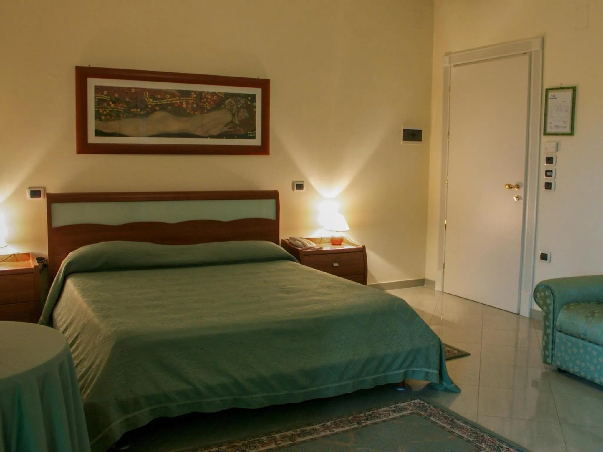 Photo of the whole room, Bed in Blu Hotel