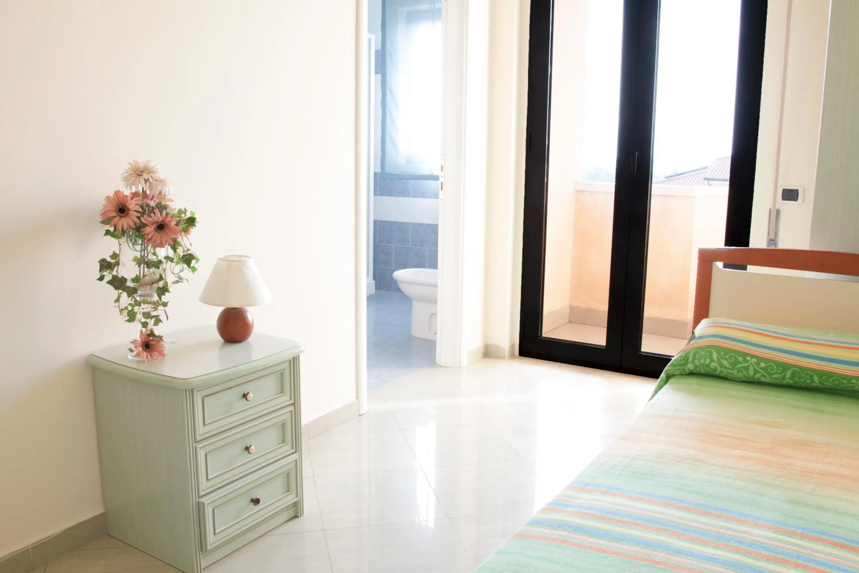 Photo of the whole room, Bed in Blu Hotel