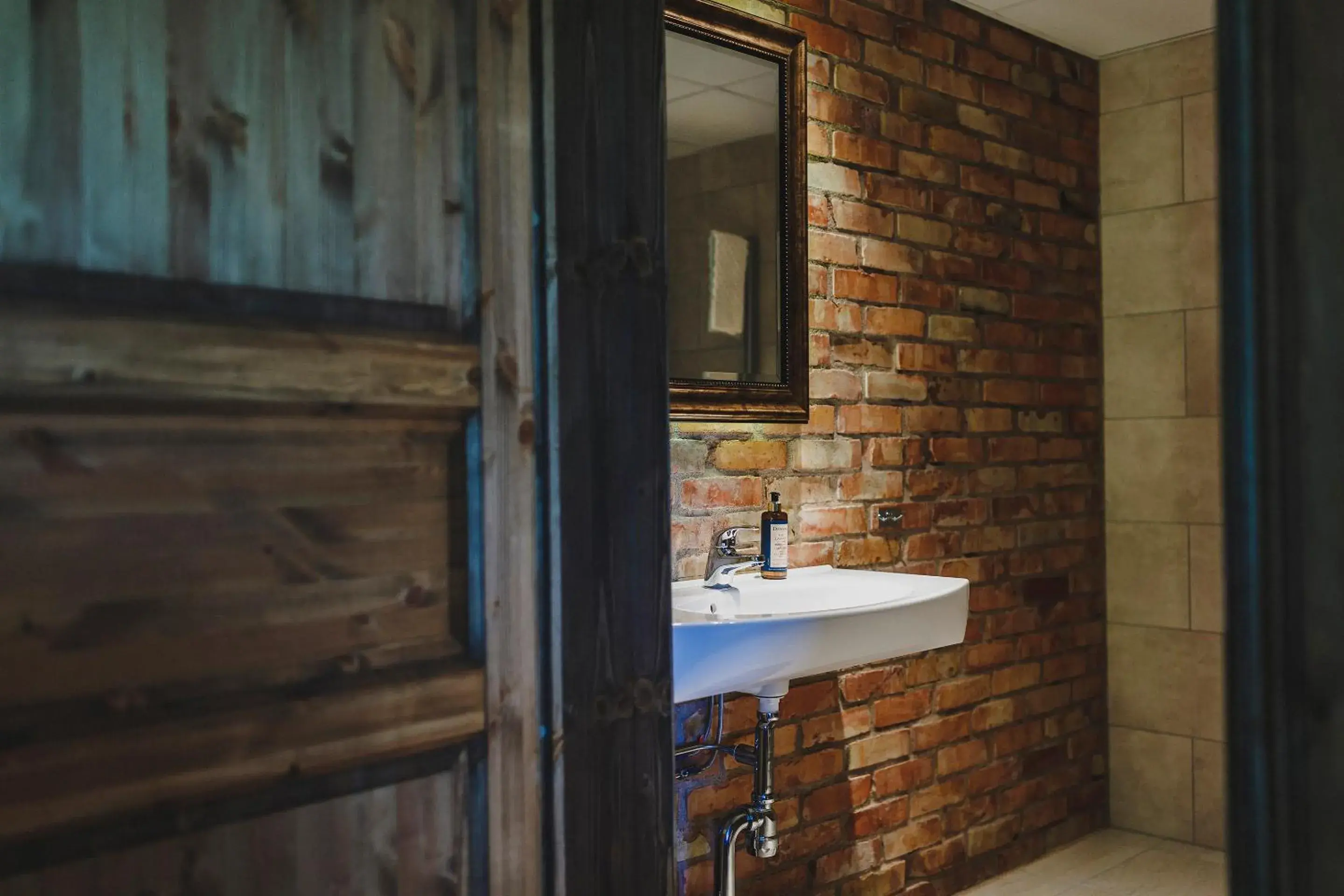 Double Twin Room - single occupancy in Lydinge Resort Double Twin Room - single occupancy in Lydinge Resort