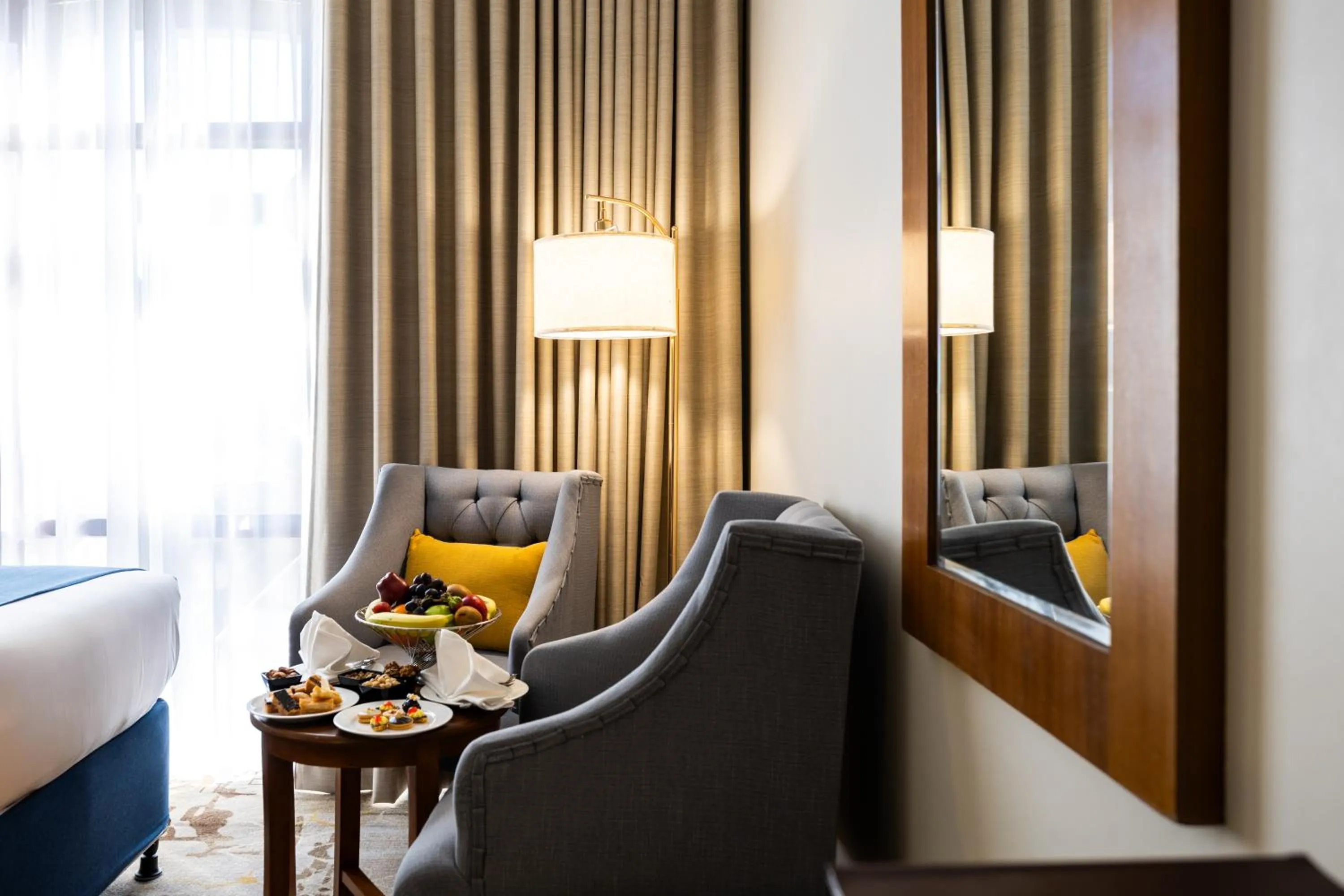 Bedroom, Bed in Emaar Elite Al Madina Hotel