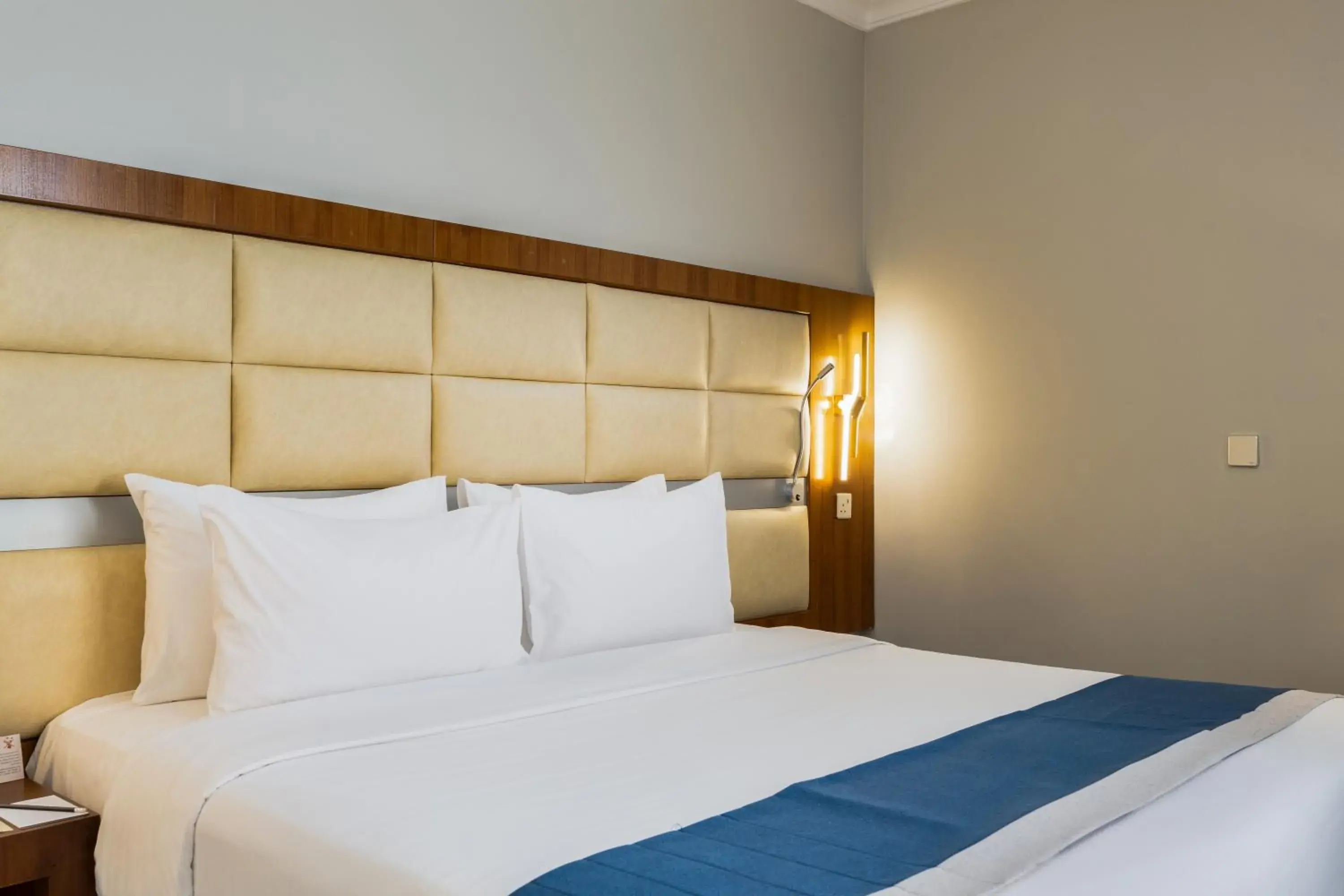 Double Room in Emaar Elite Al Madina Hotel Double Room in Emaar Elite Al Madina Hotel