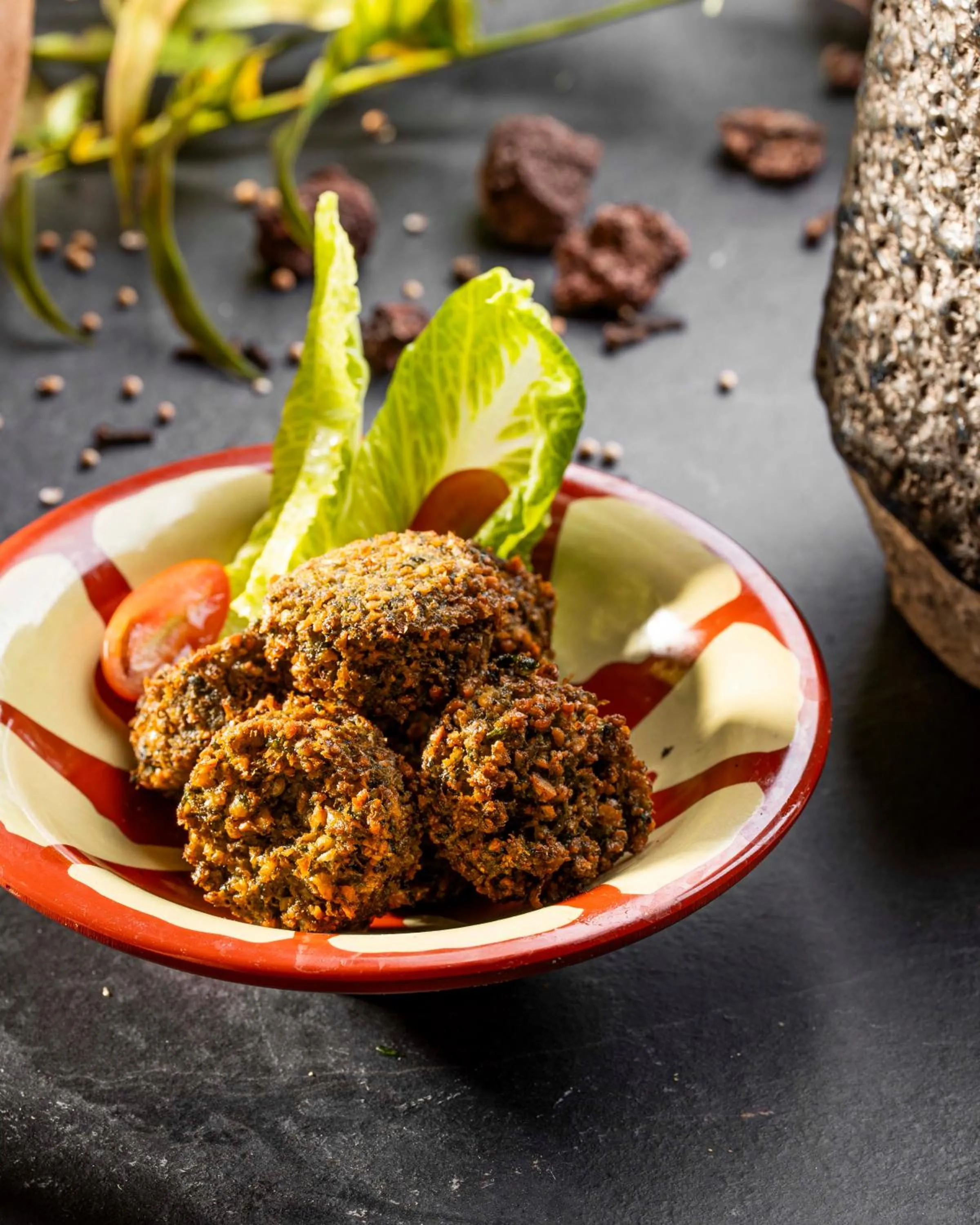 Restaurant/places to eat in Lacosta Hotel