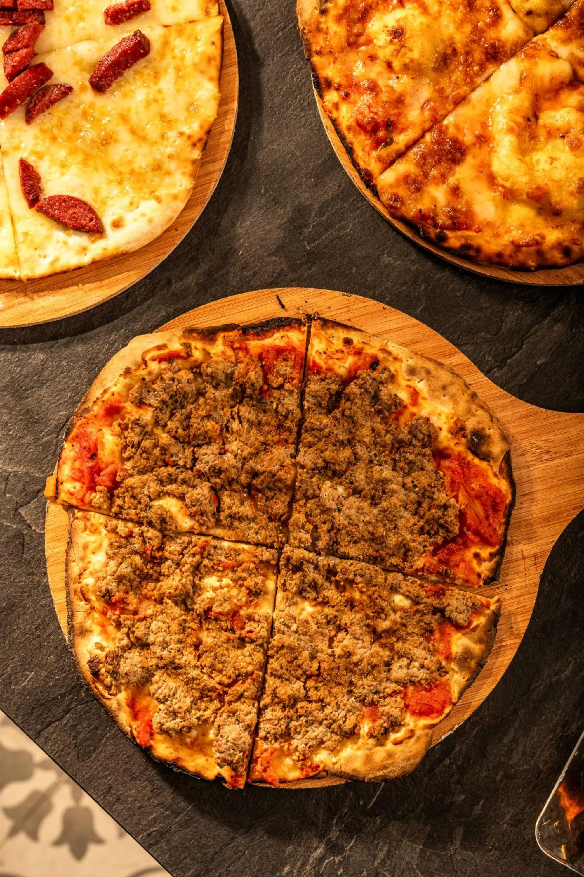 Restaurant/places to eat in Lacosta Hotel