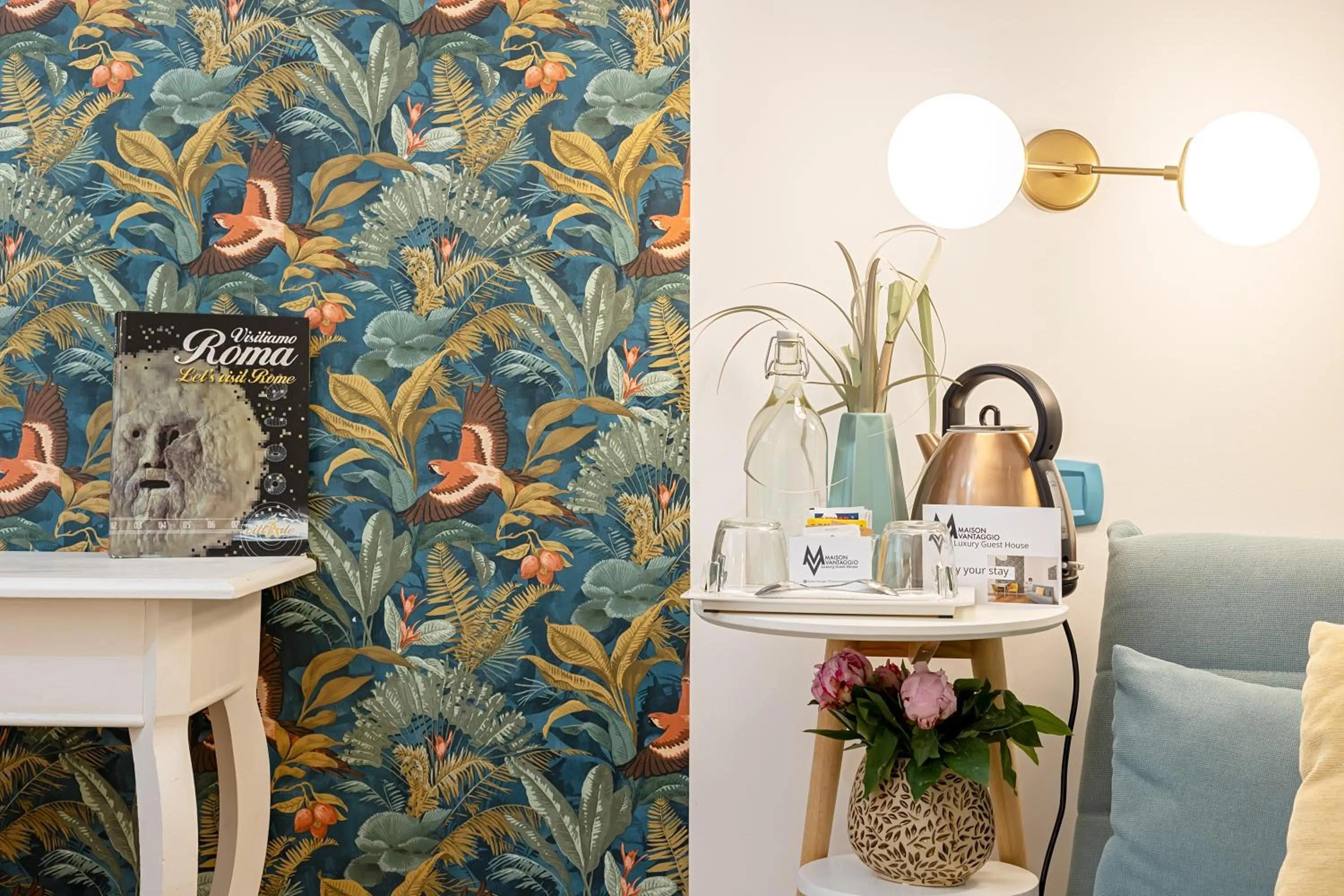 Decorative detail in Maison Vantaggio