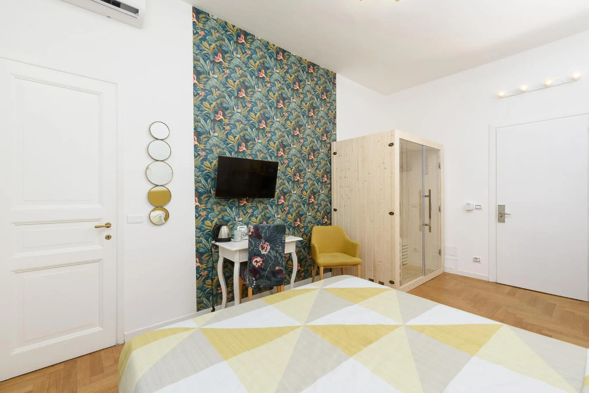 Photo of the whole room, Bed in Maison Vantaggio