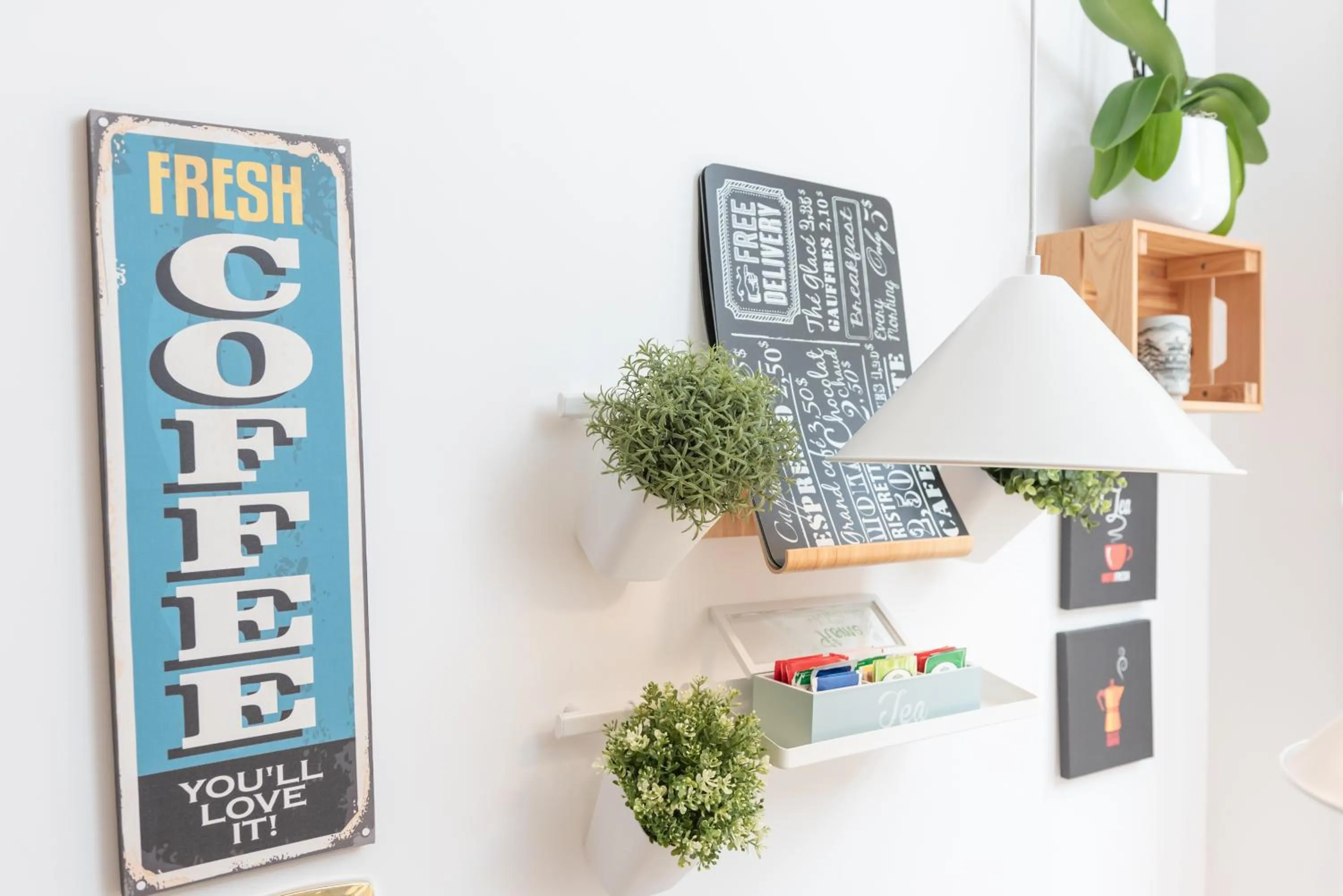 Decorative detail in Maison Vantaggio