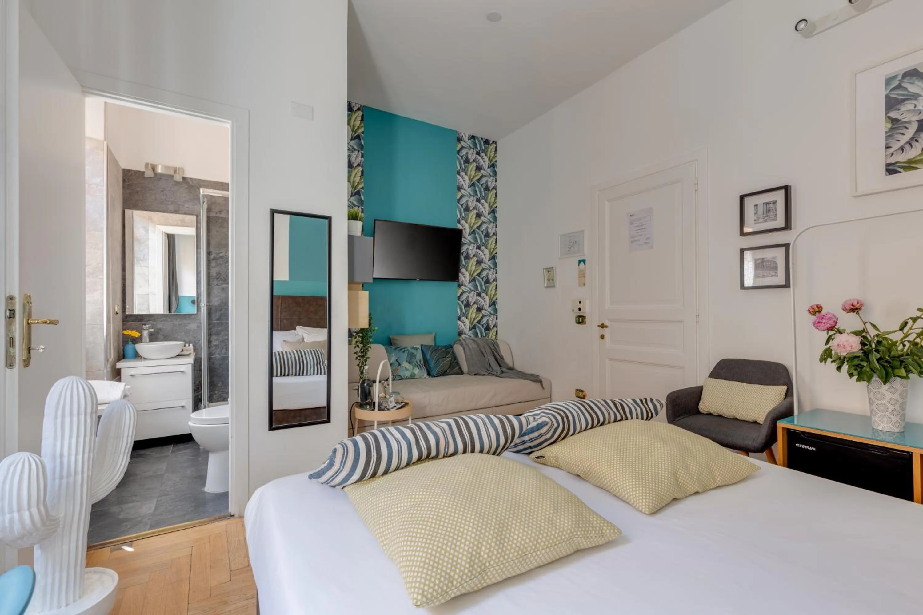 Photo of the whole room, Bed in Maison Vantaggio