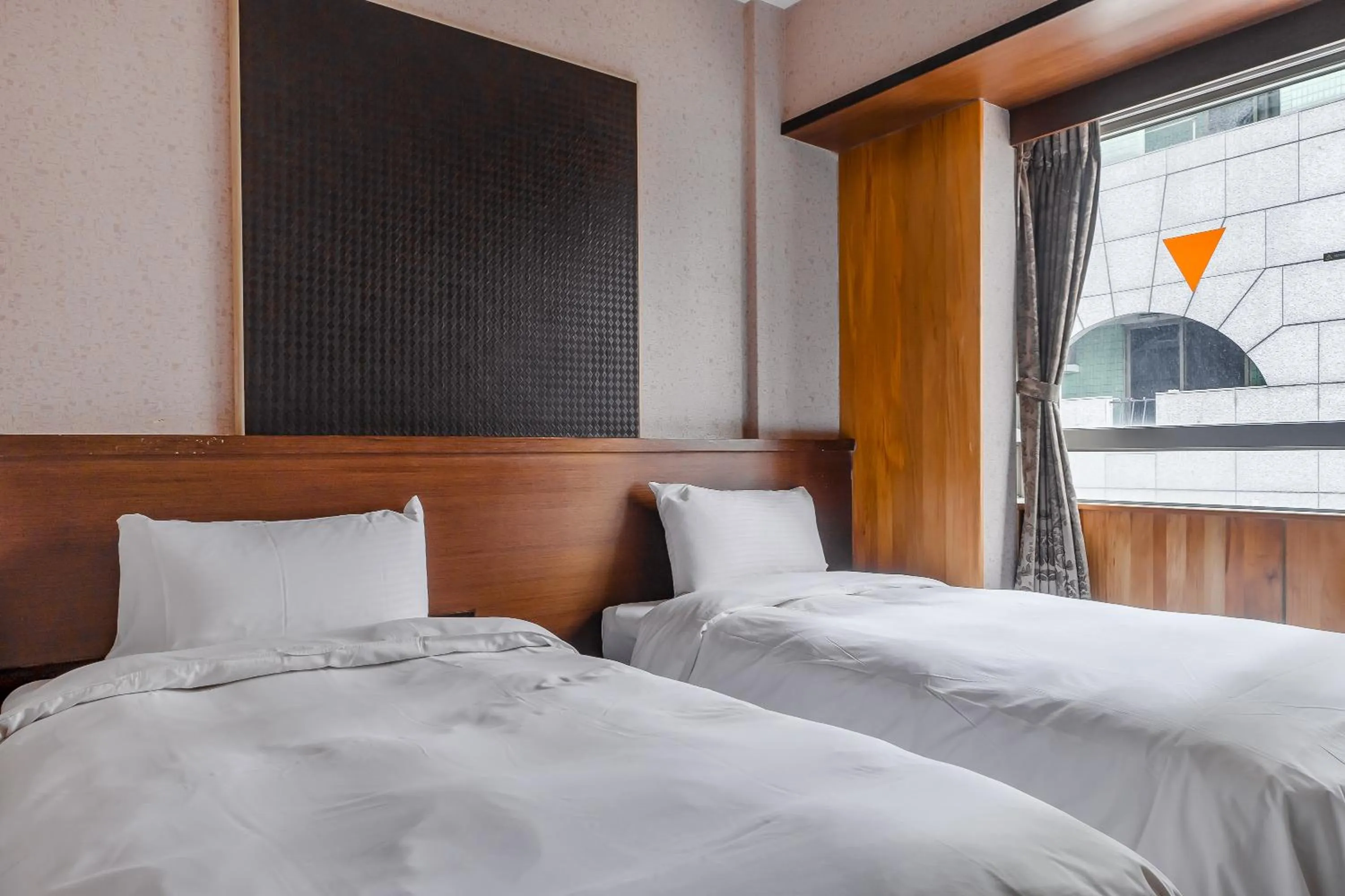 Bed in CHECK inn Express Taichung Fengchia