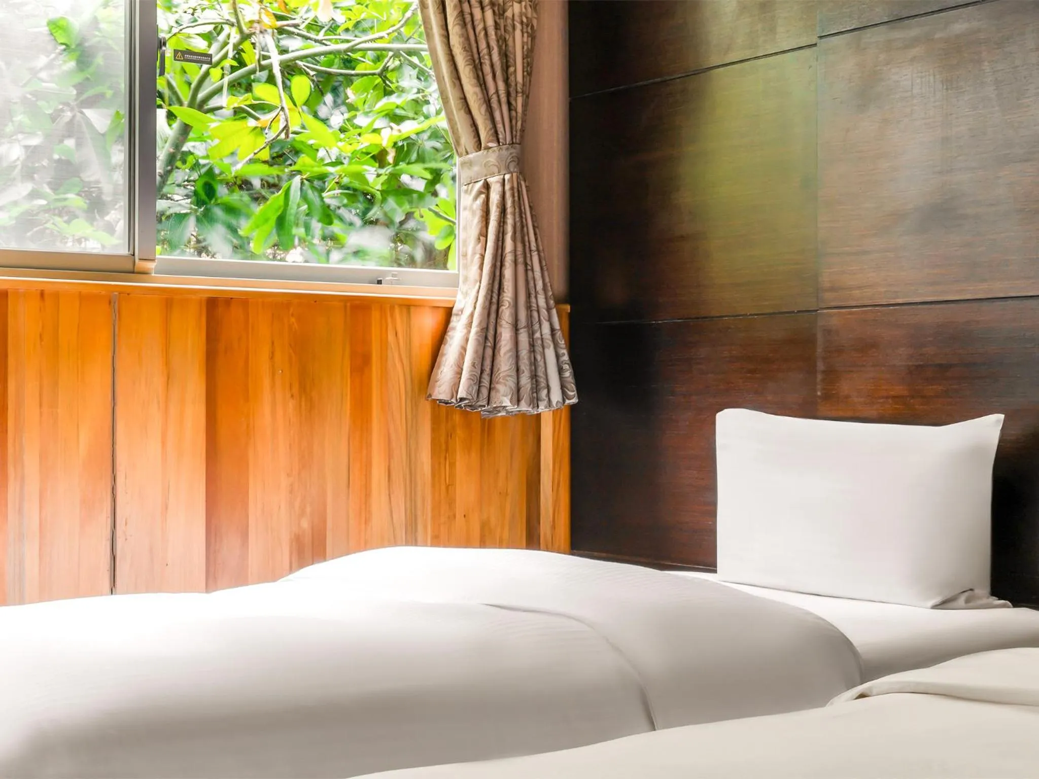 Photo of the whole room, Bed in CHECK inn Express Taichung Fengchia