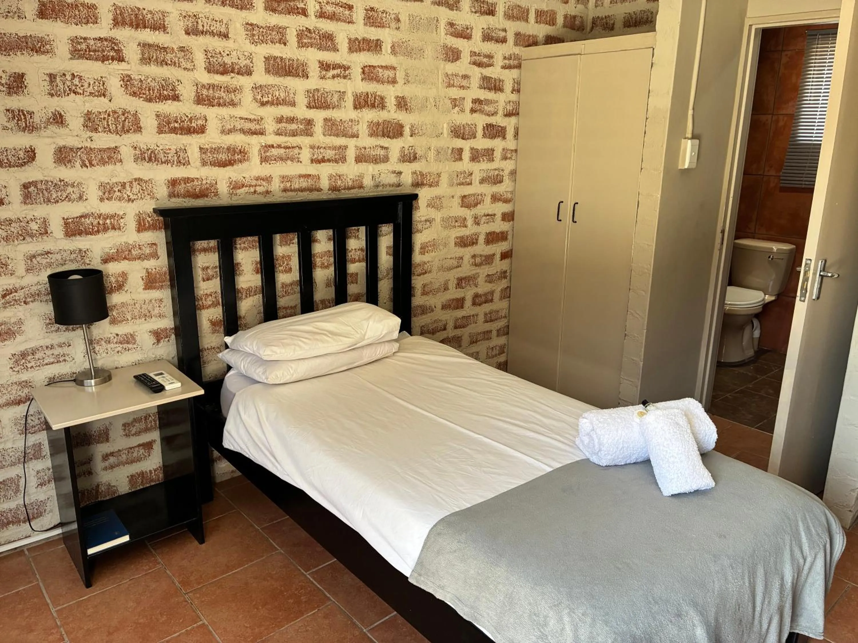 Bedroom, Bed in Mariental Hotel Cc