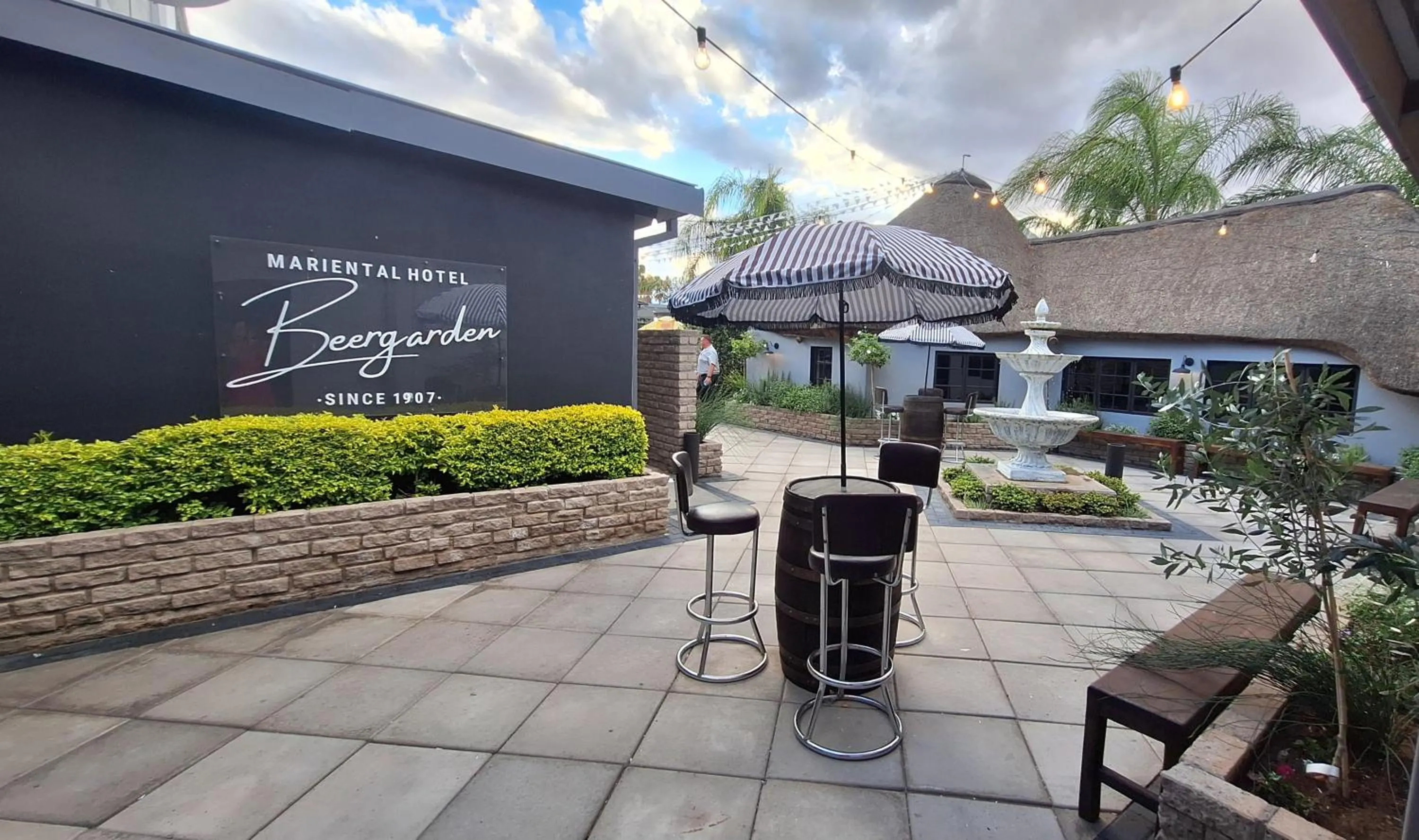 Lounge or bar in Mariental Hotel Cc