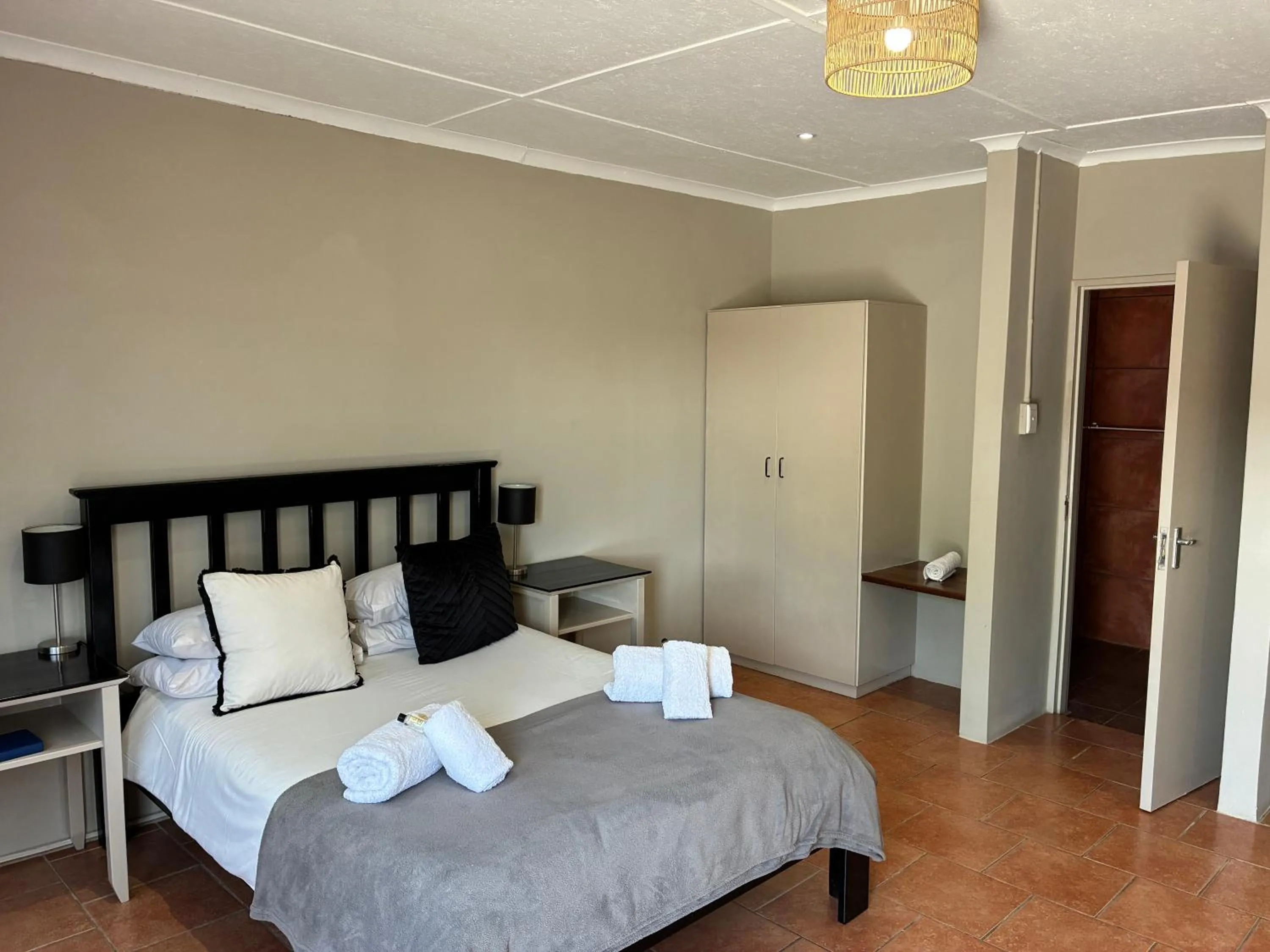 Bedroom, Bed in Mariental Hotel Cc