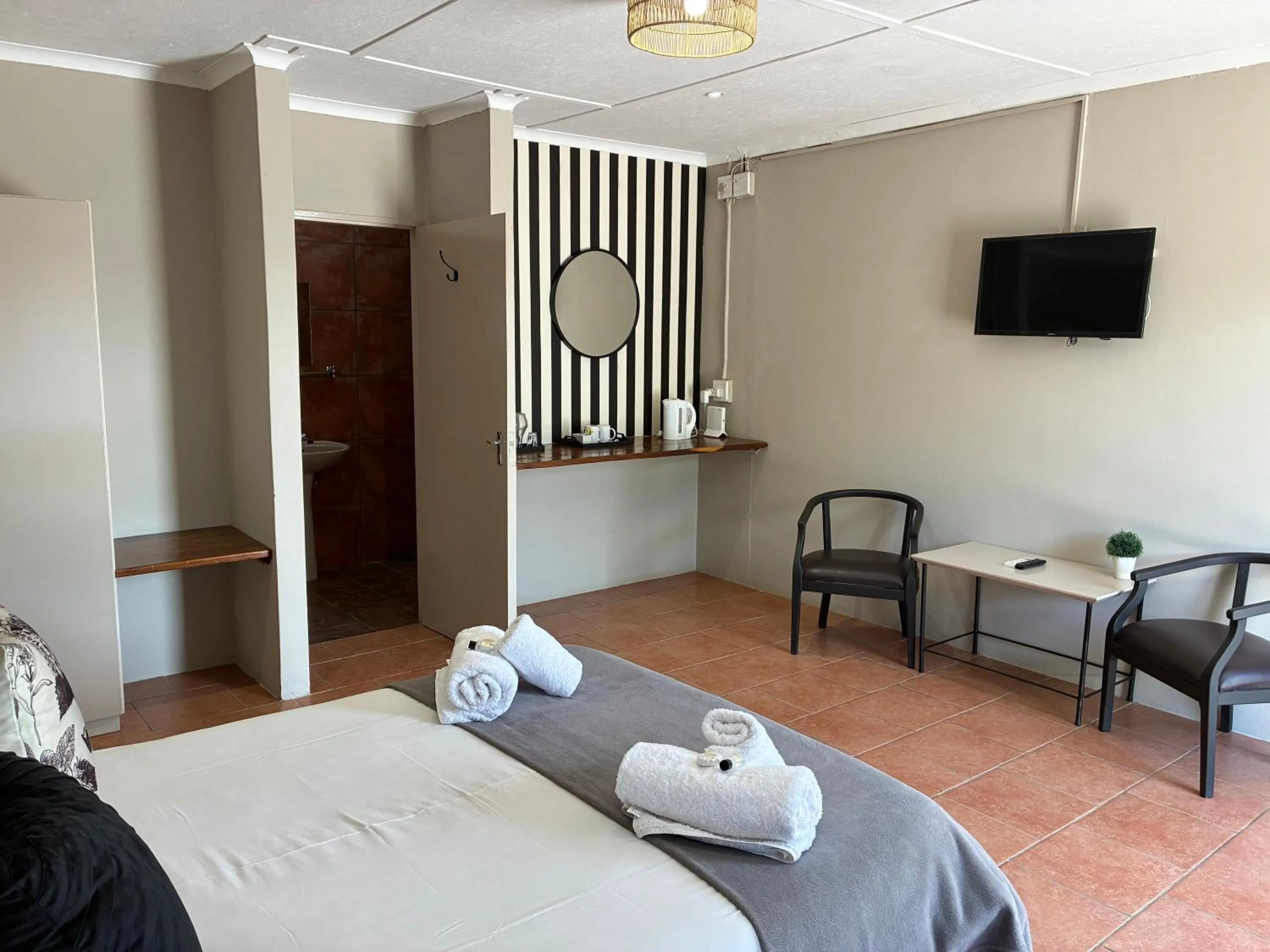 Bedroom, Bed in Mariental Hotel Cc