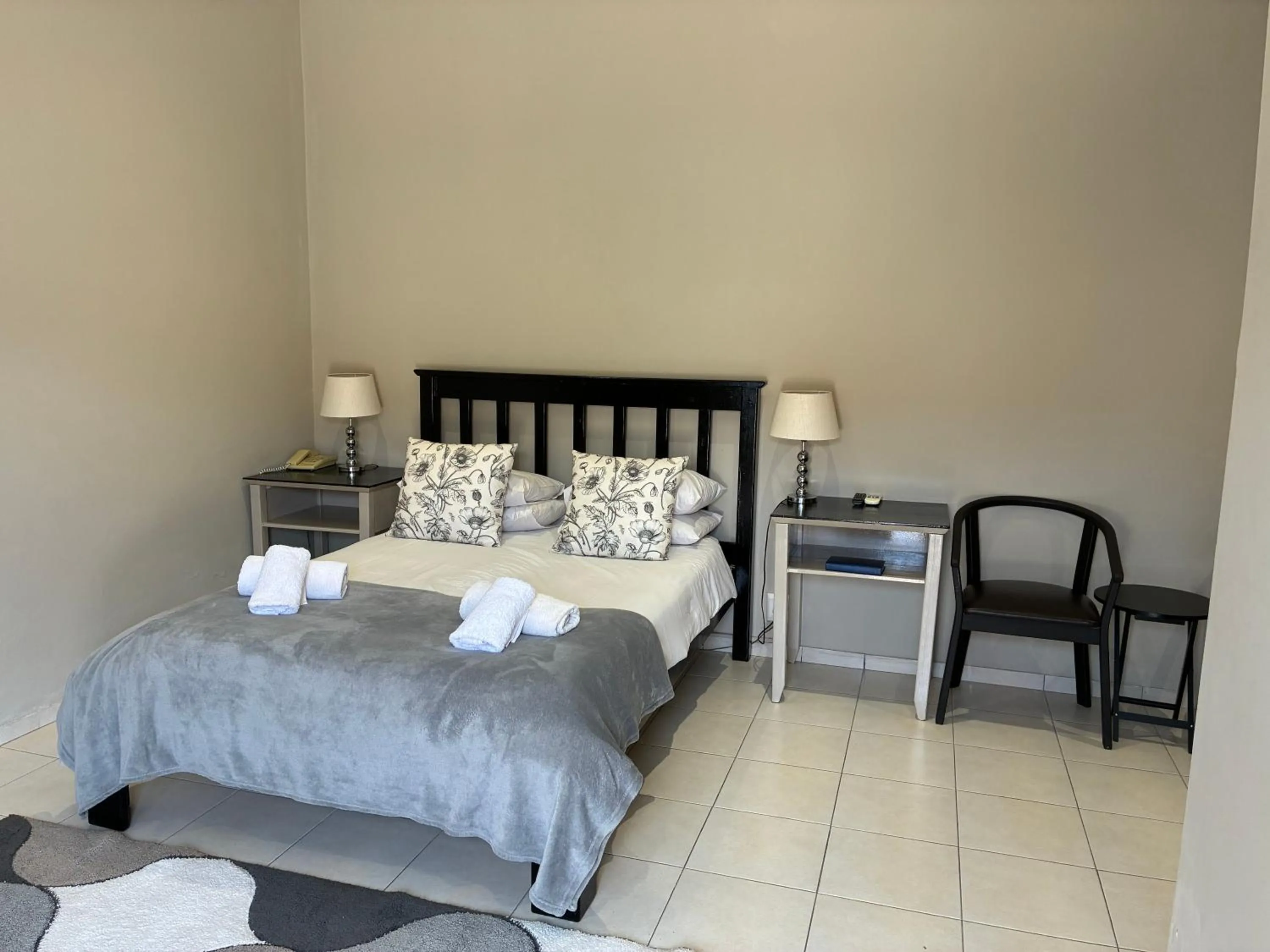 Bedroom, Bed in Mariental Hotel Cc