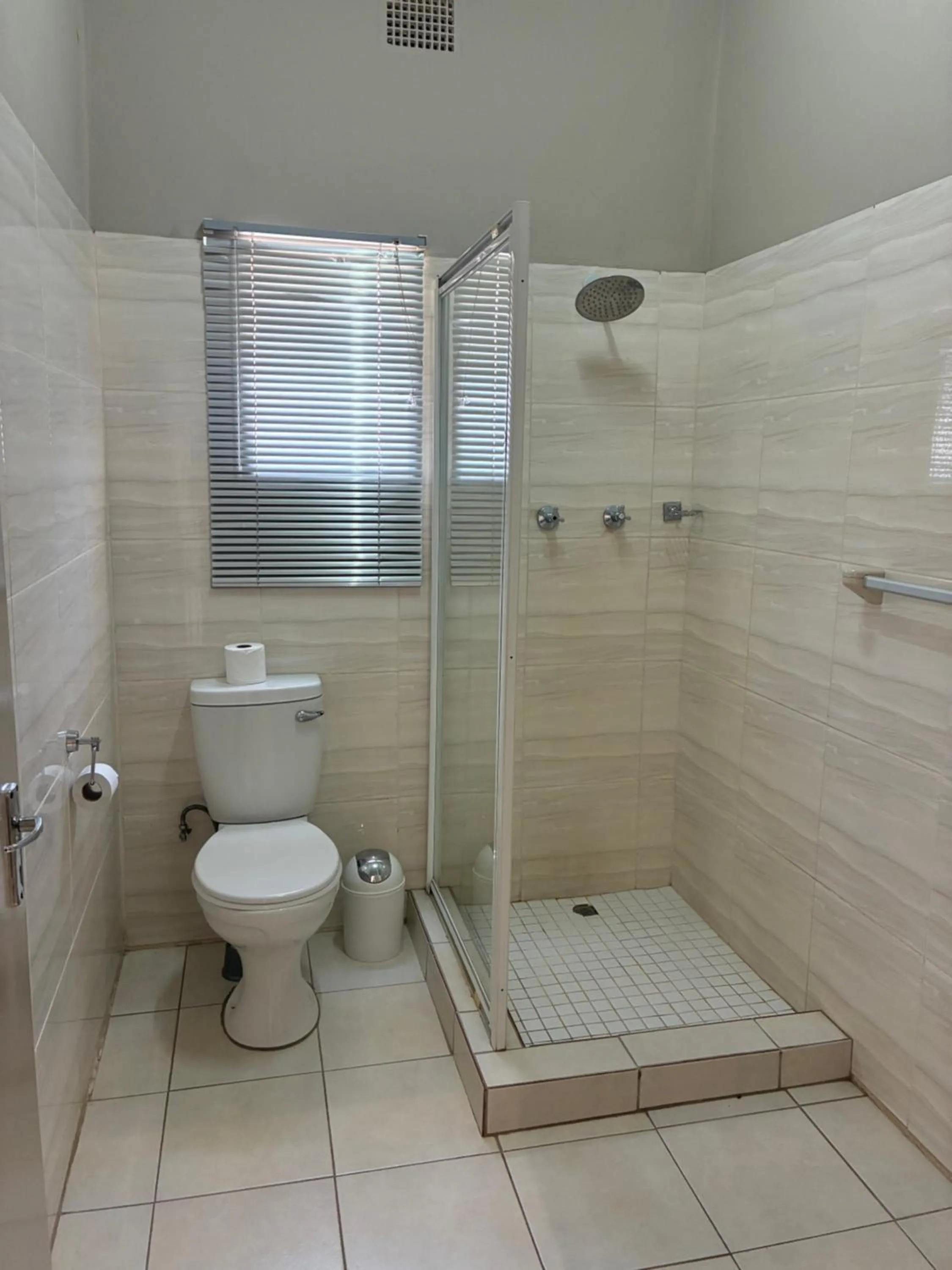 Toilet in Mariental Hotel Cc