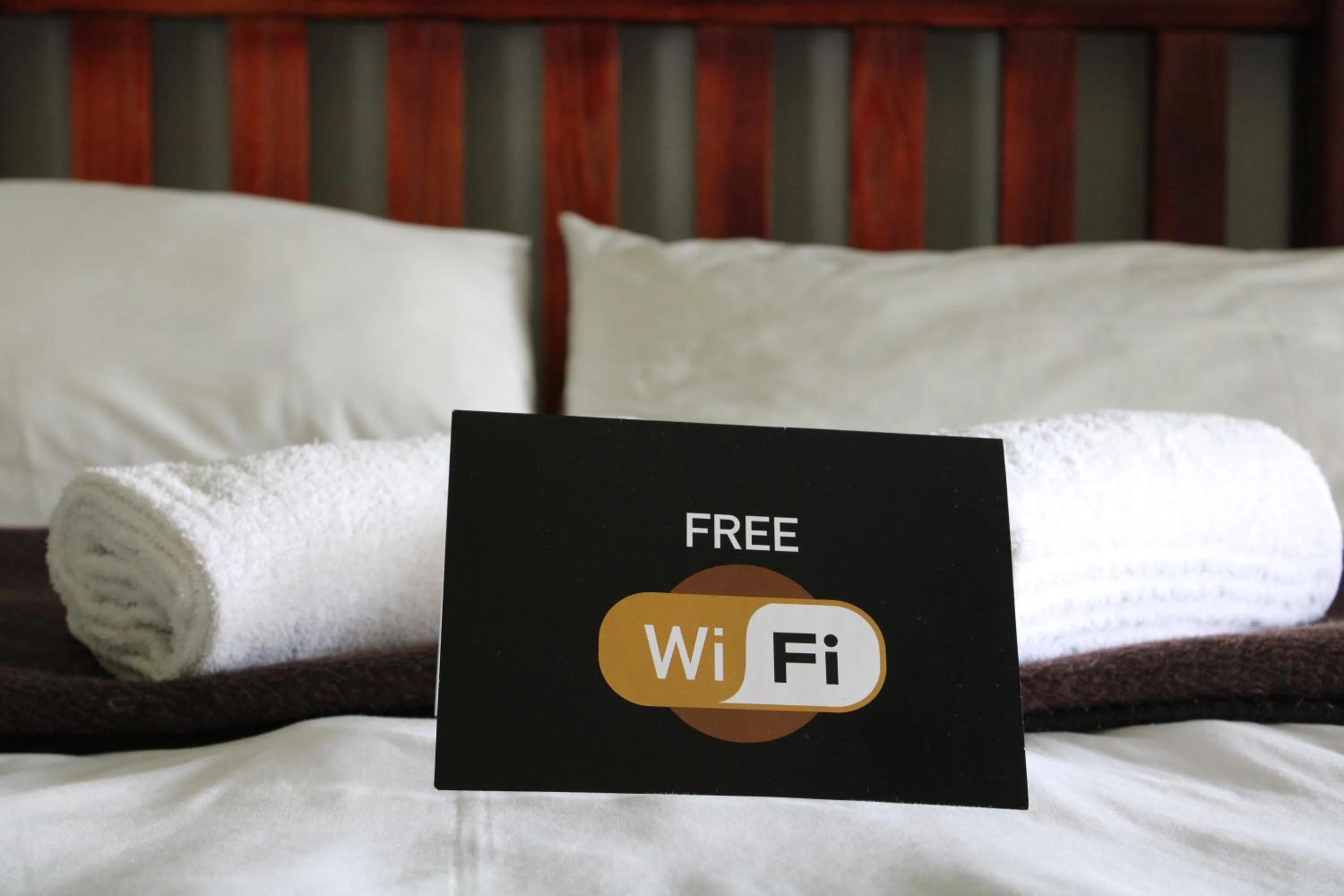 Bed in Menlyn Apartments