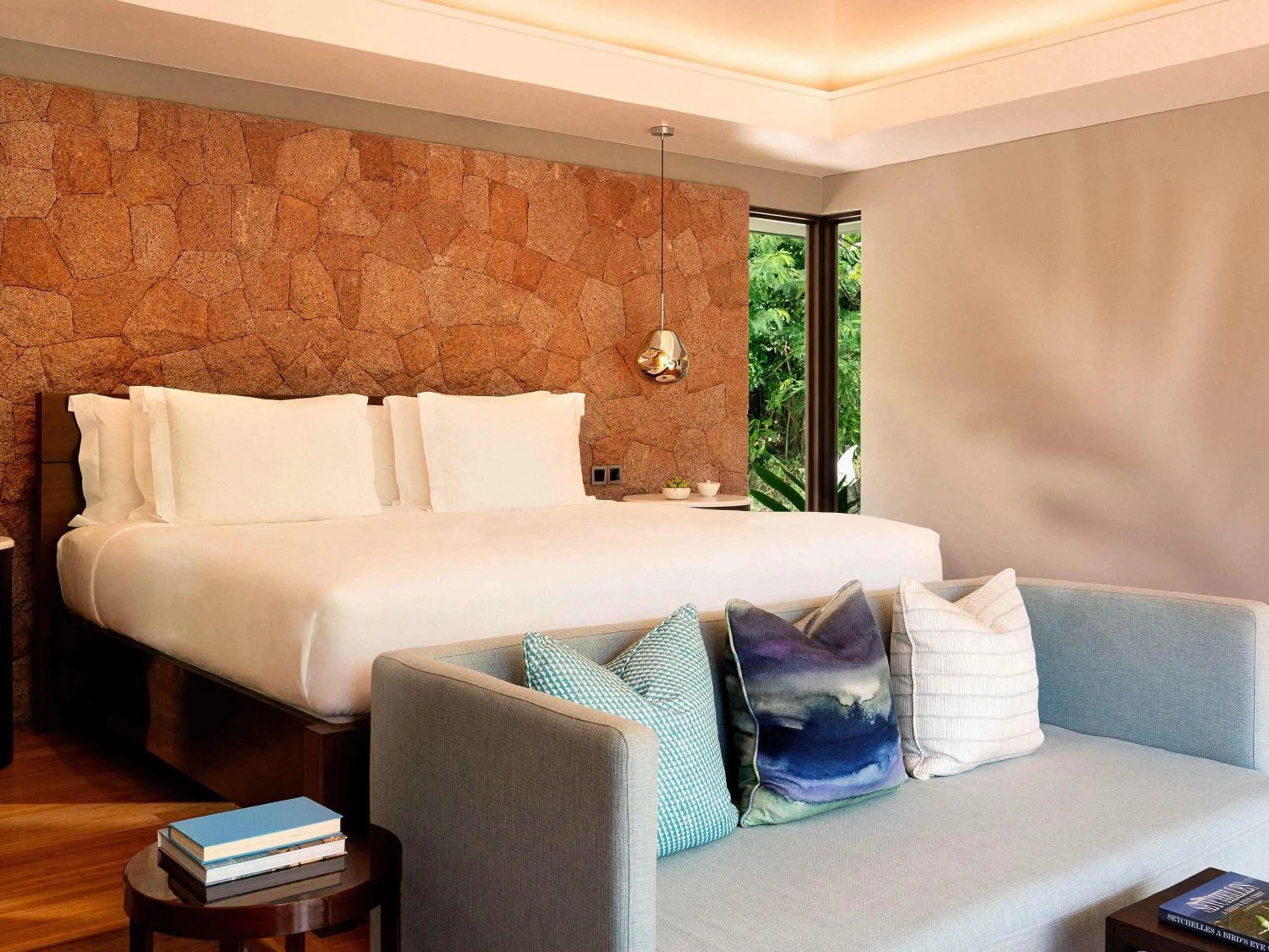 Bedroom, Bed in Raffles Seychelles