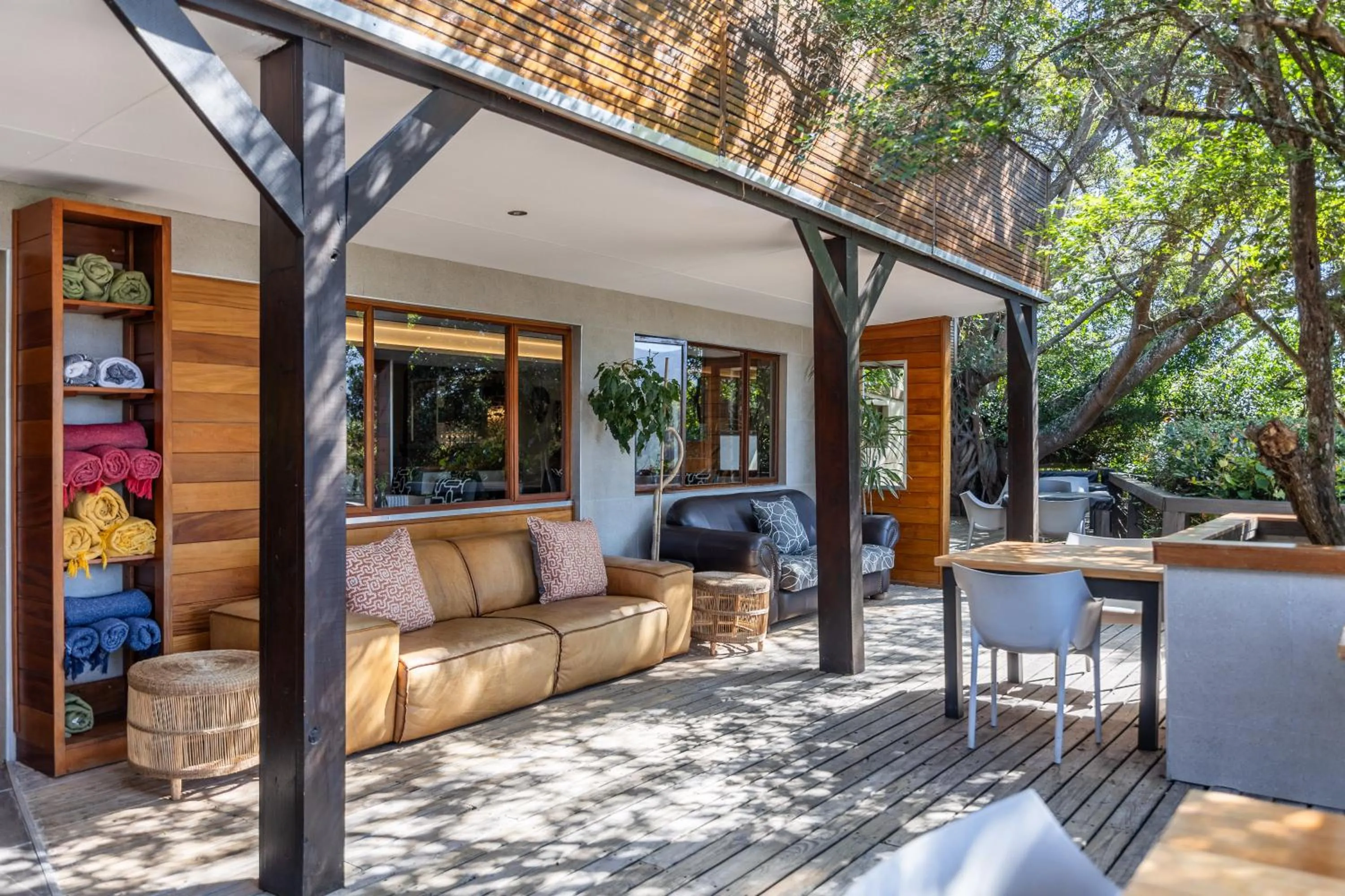 Property building in Hog Hollow Country Lodge