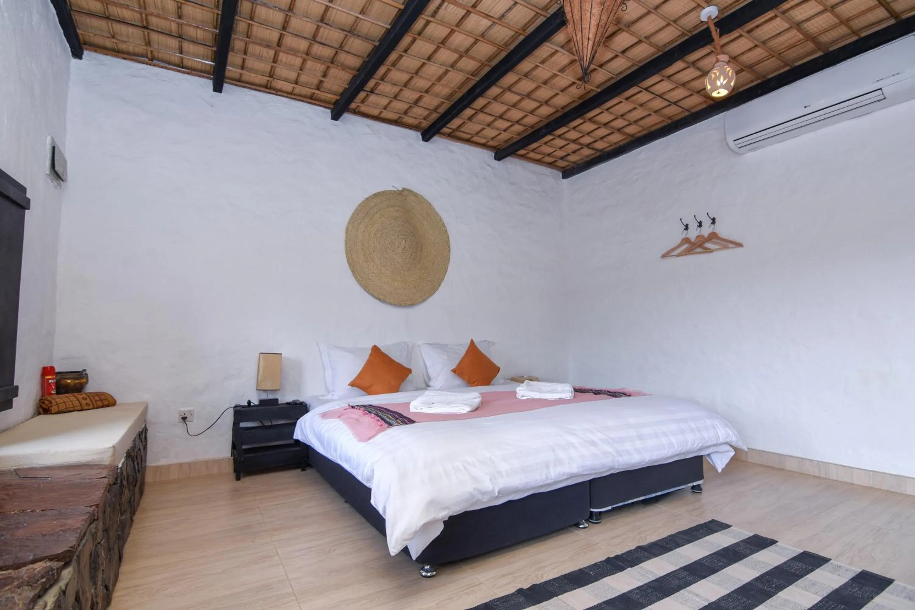 Bed in Sama Heights Resort