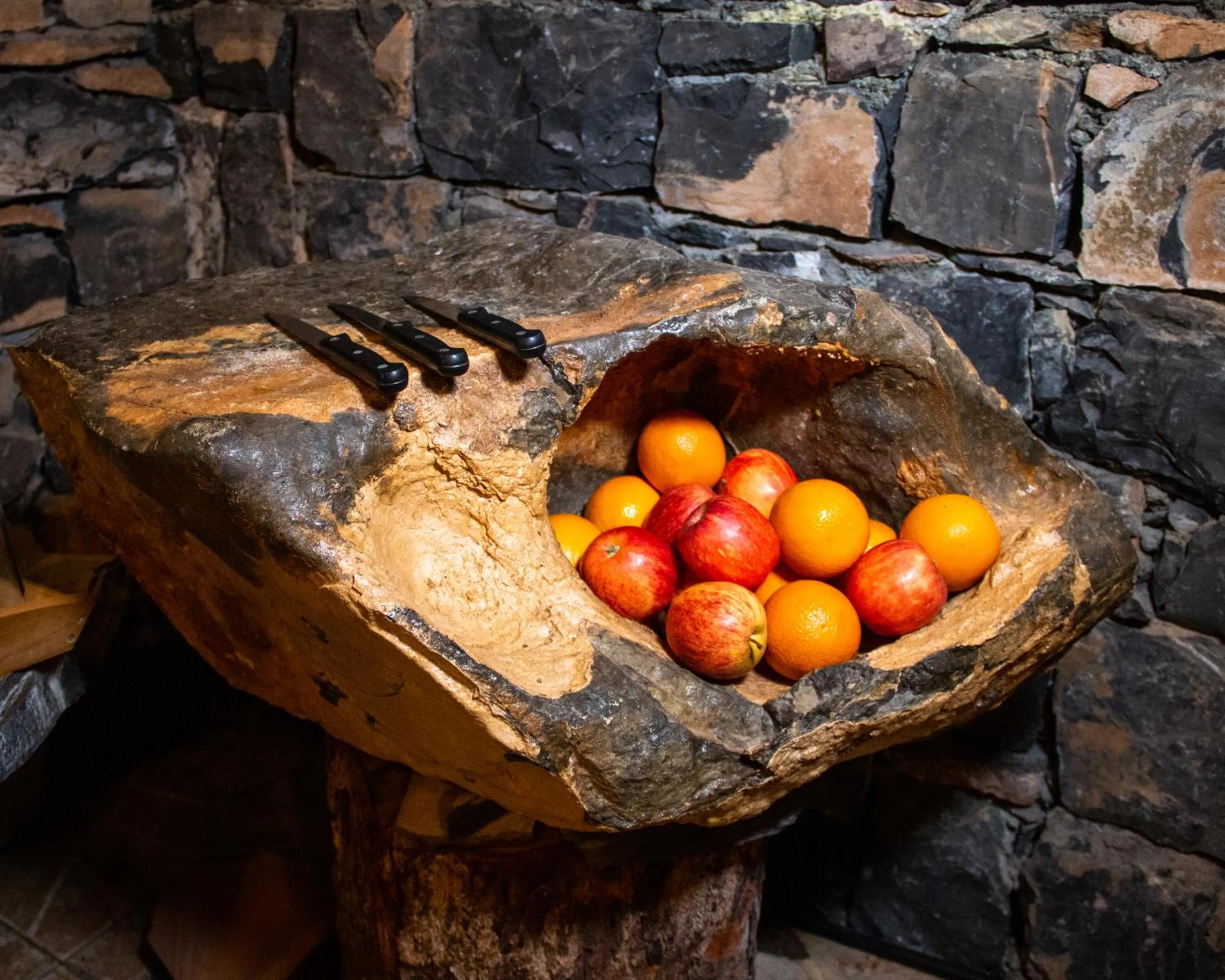 Restaurant/places to eat in Sama Heights Resort