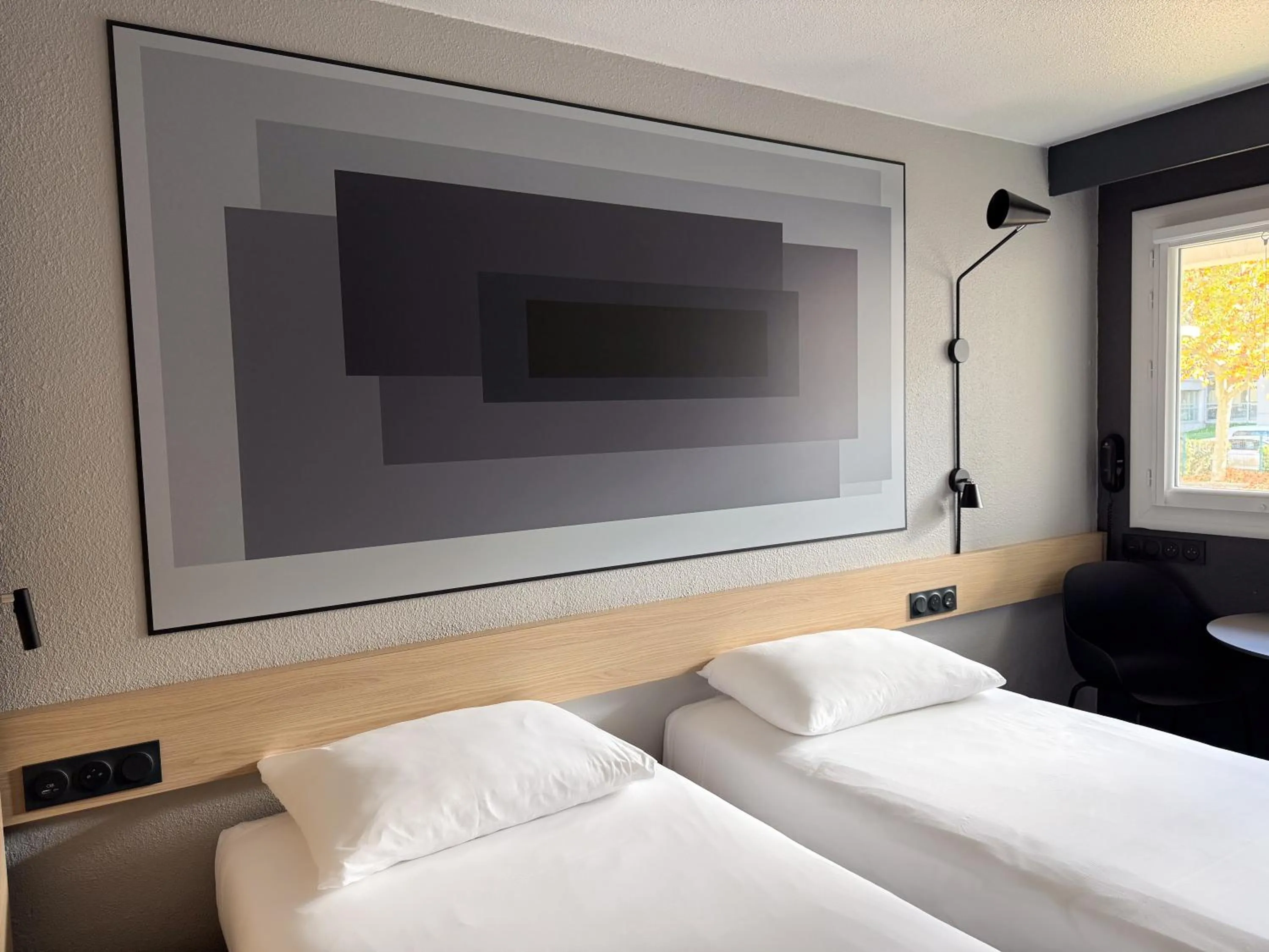 Bed in ibis Nîmes Ouest - A9