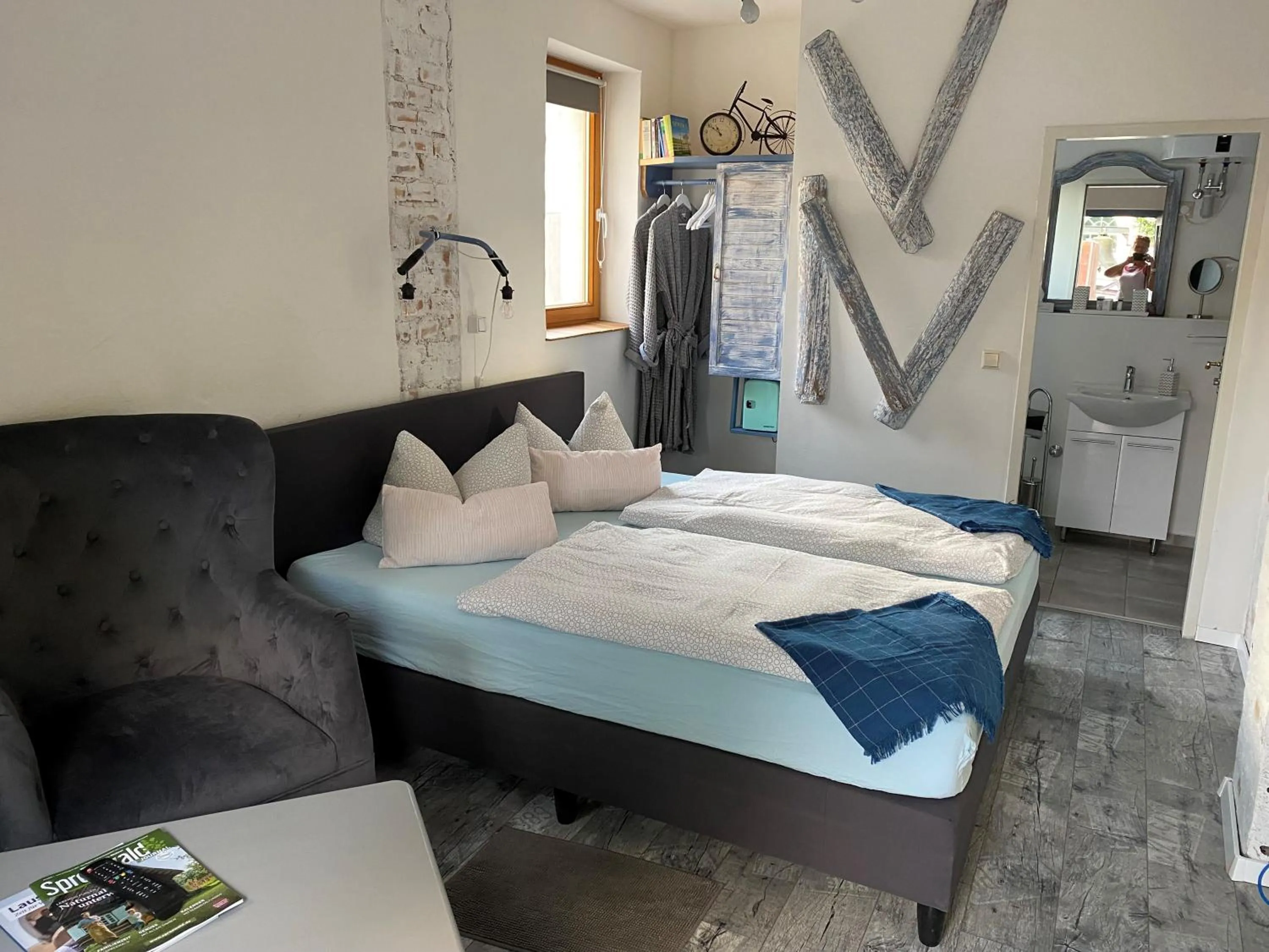 Photo of the whole room, Bed in Ostsee Radlerpension Peitz