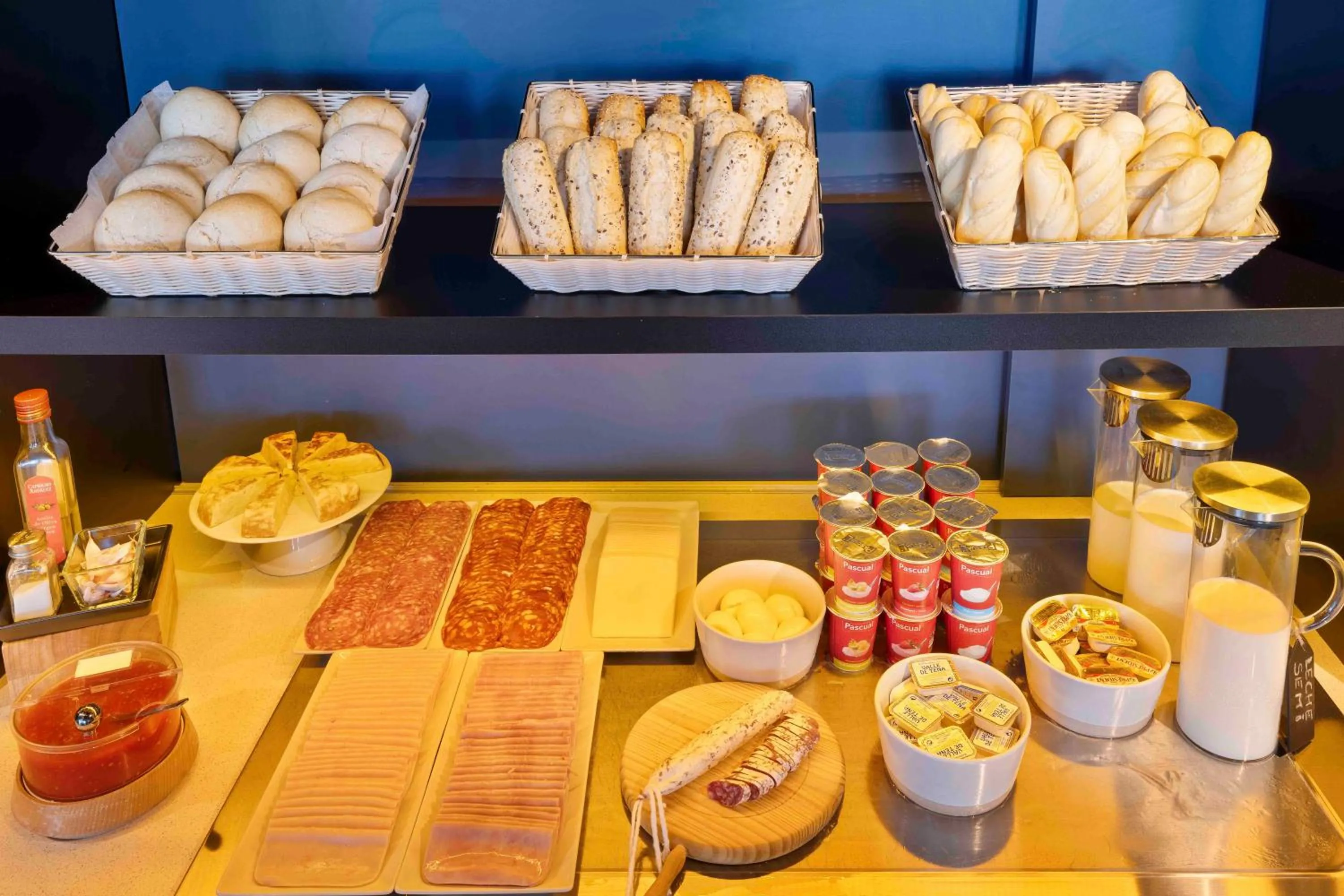 Buffet breakfast in B&B HOTEL Albacete