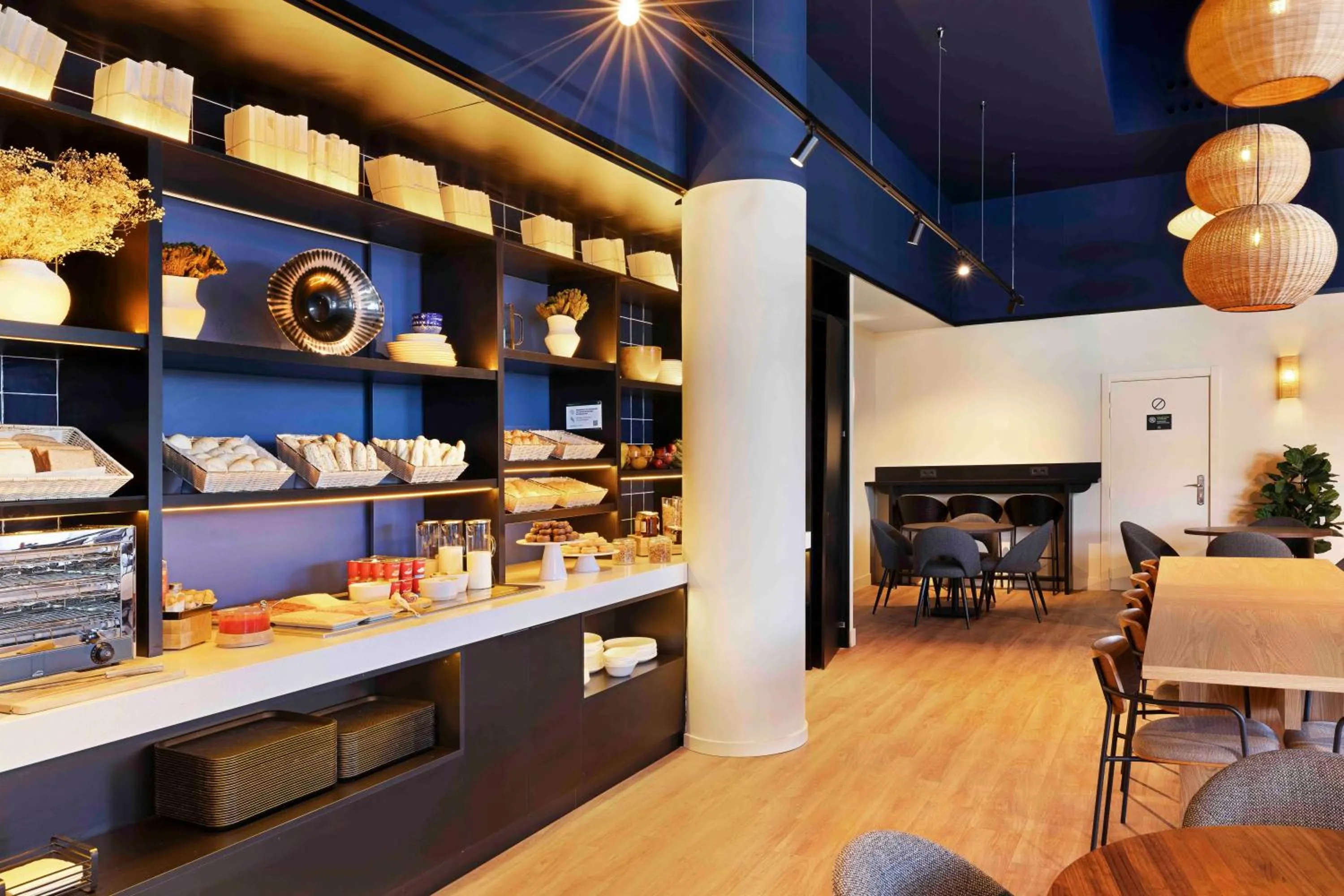 Buffet breakfast in B&B HOTEL Albacete