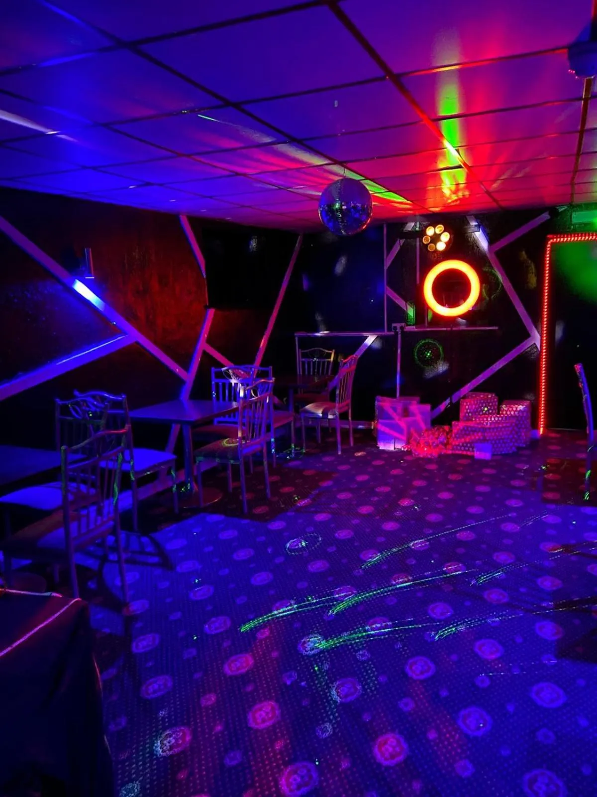 Lounge or bar in The Merlin Hotel