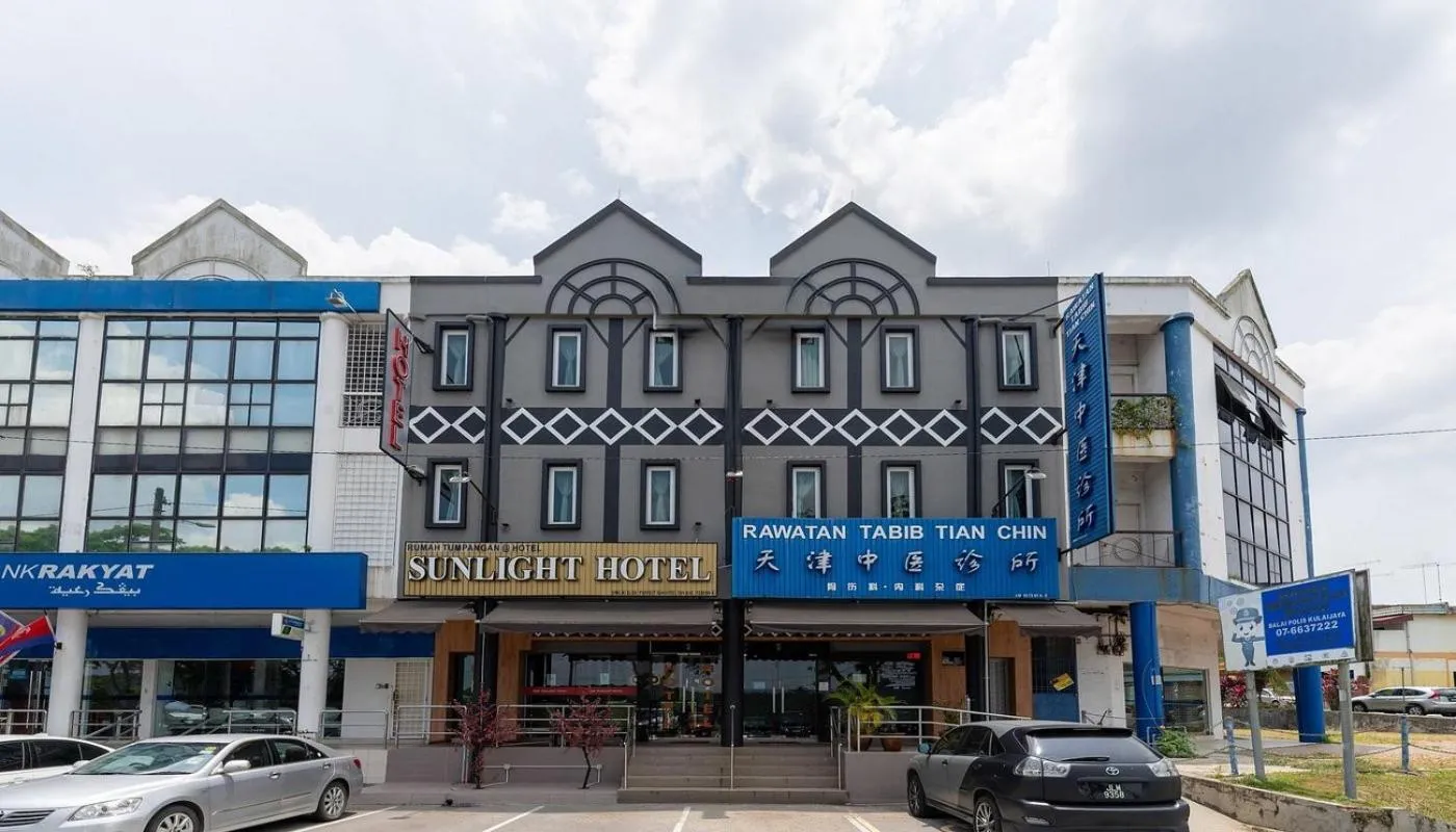 Property building in Sunlight Hotel Kulai
