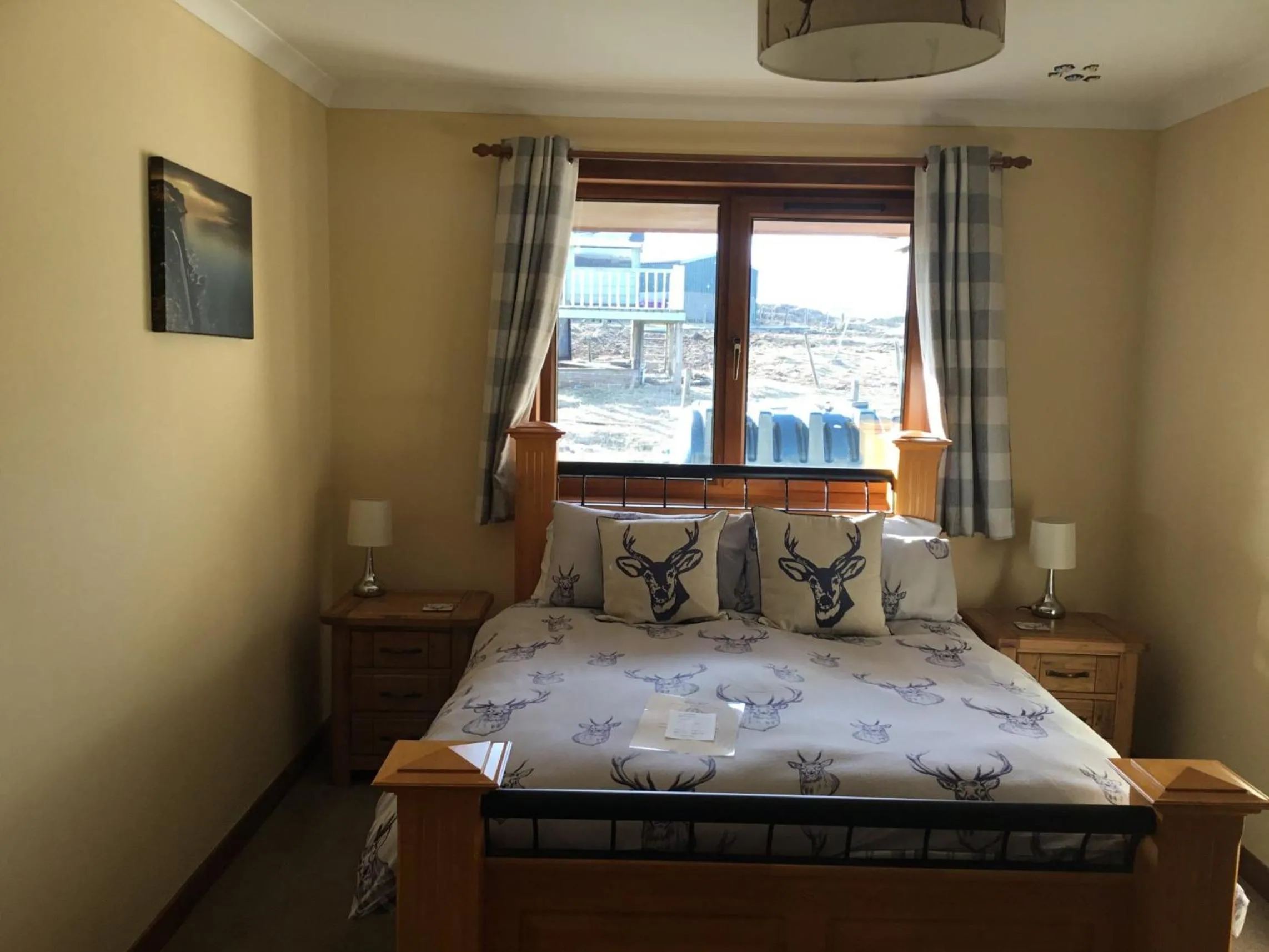 Bedroom in House on the Falls