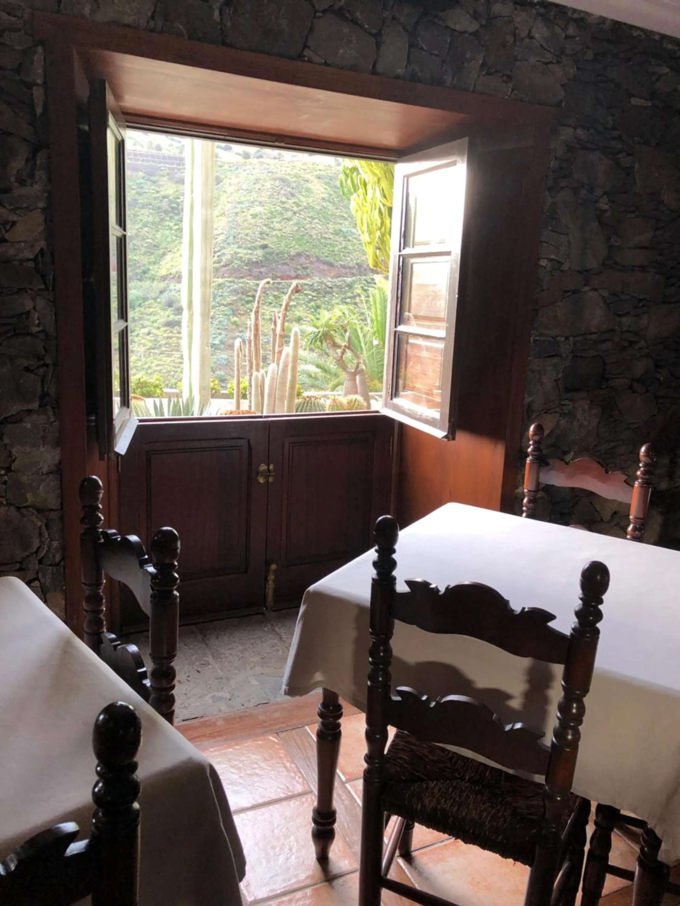 Breakfast in Hotel Rural Ibo Alfaro - OFFLINE HOTEL