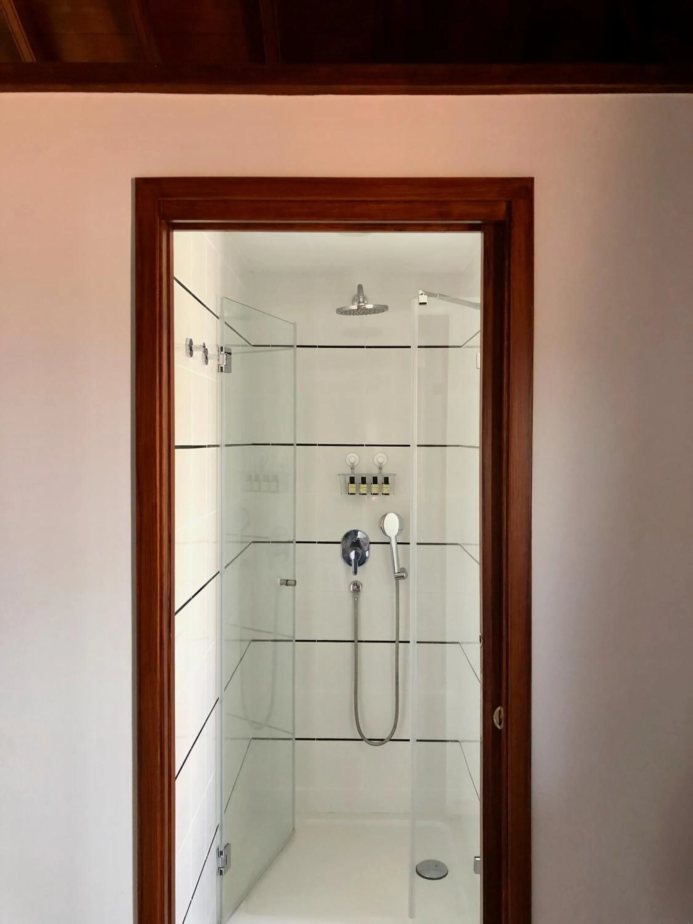 Bathroom in Hotel Rural Ibo Alfaro - OFFLINE HOTEL