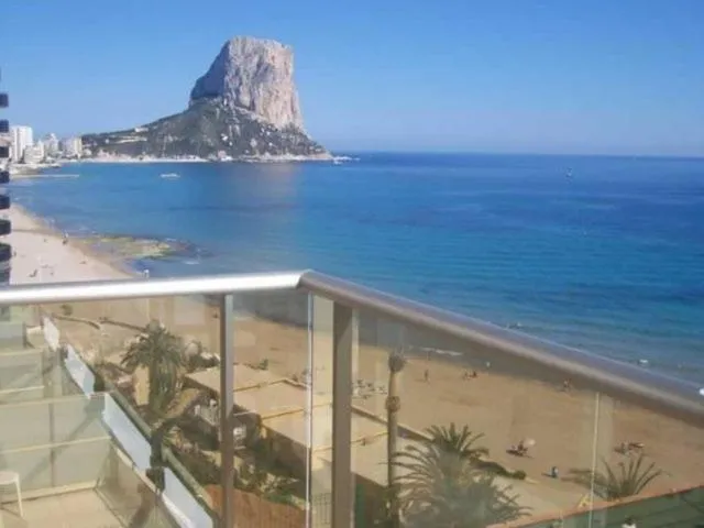 Two-Bedroom Apartment (4 Adults) in Apartamentos Albamar II