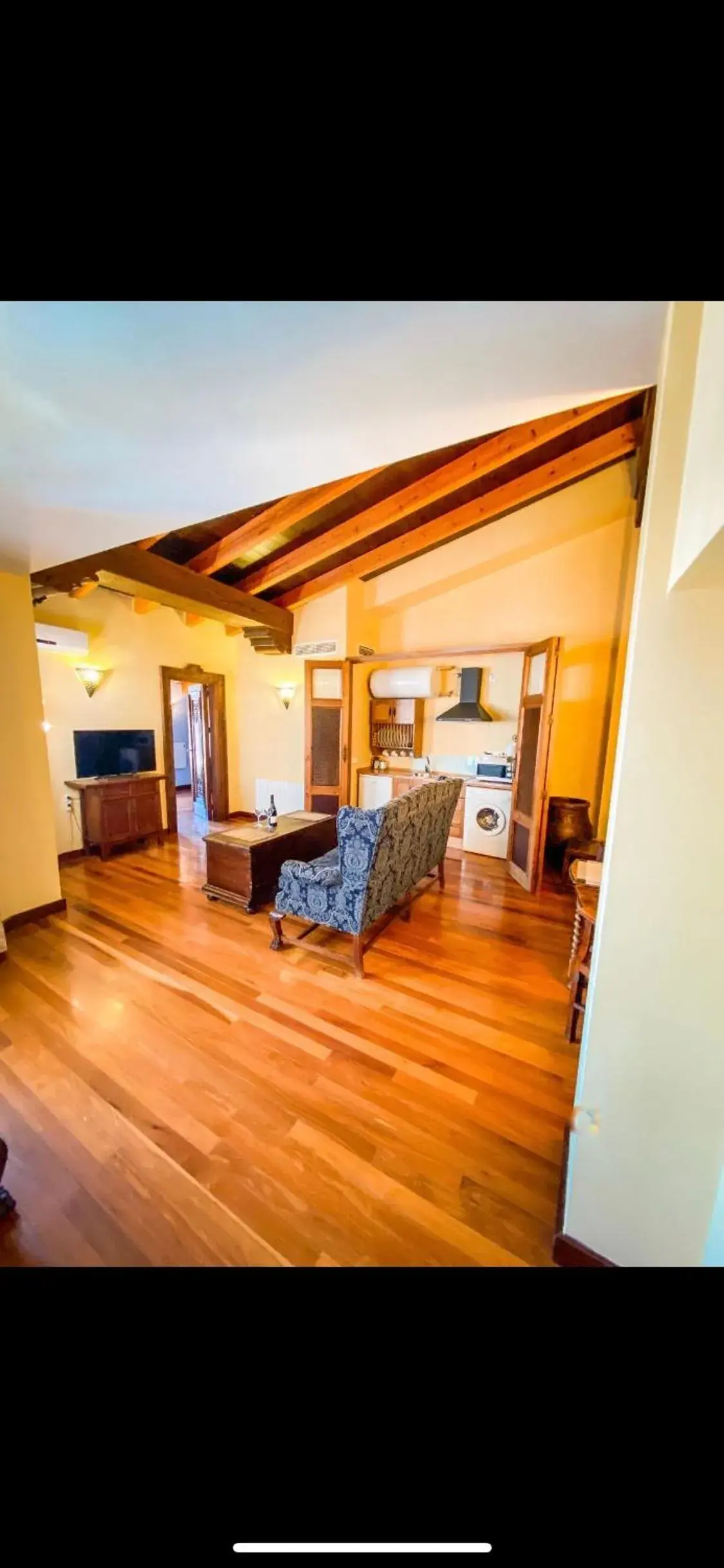 Apartment with Terrace in La Colegiata De Ronda Apartment with Terrace in La Colegiata De Ronda