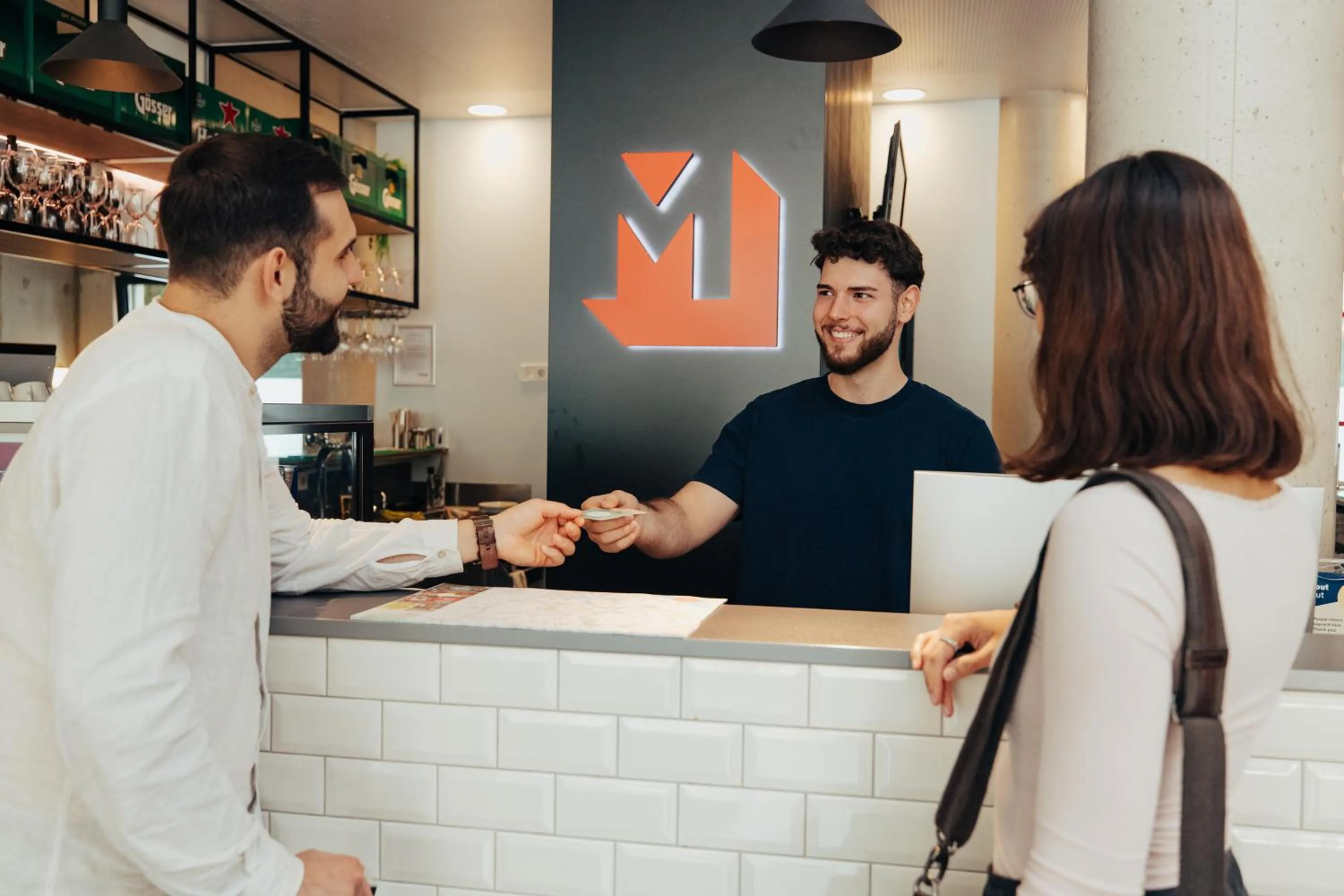 Lounge or bar in MEININGER Hotel Wien Downtown Franz