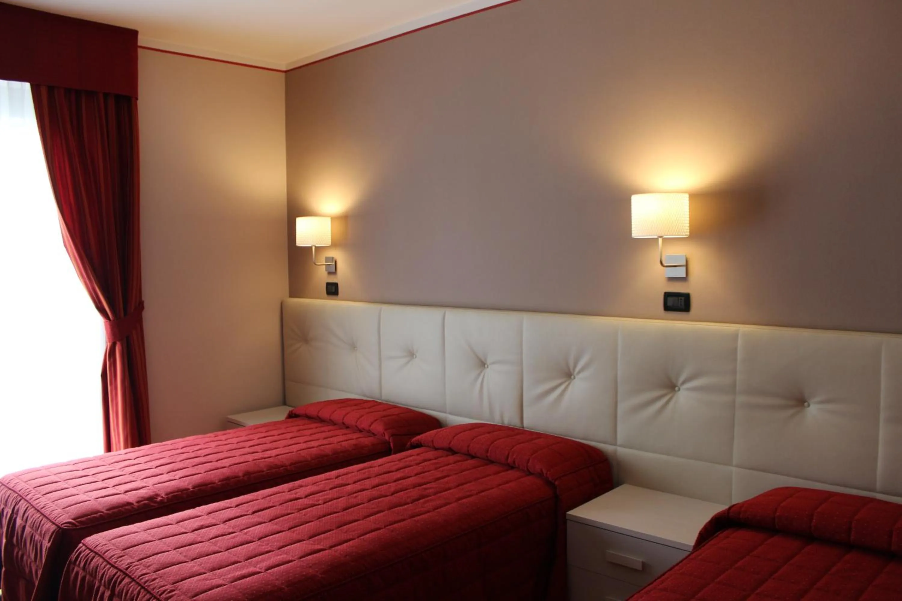 Bedroom, Bed in Hotel Adler