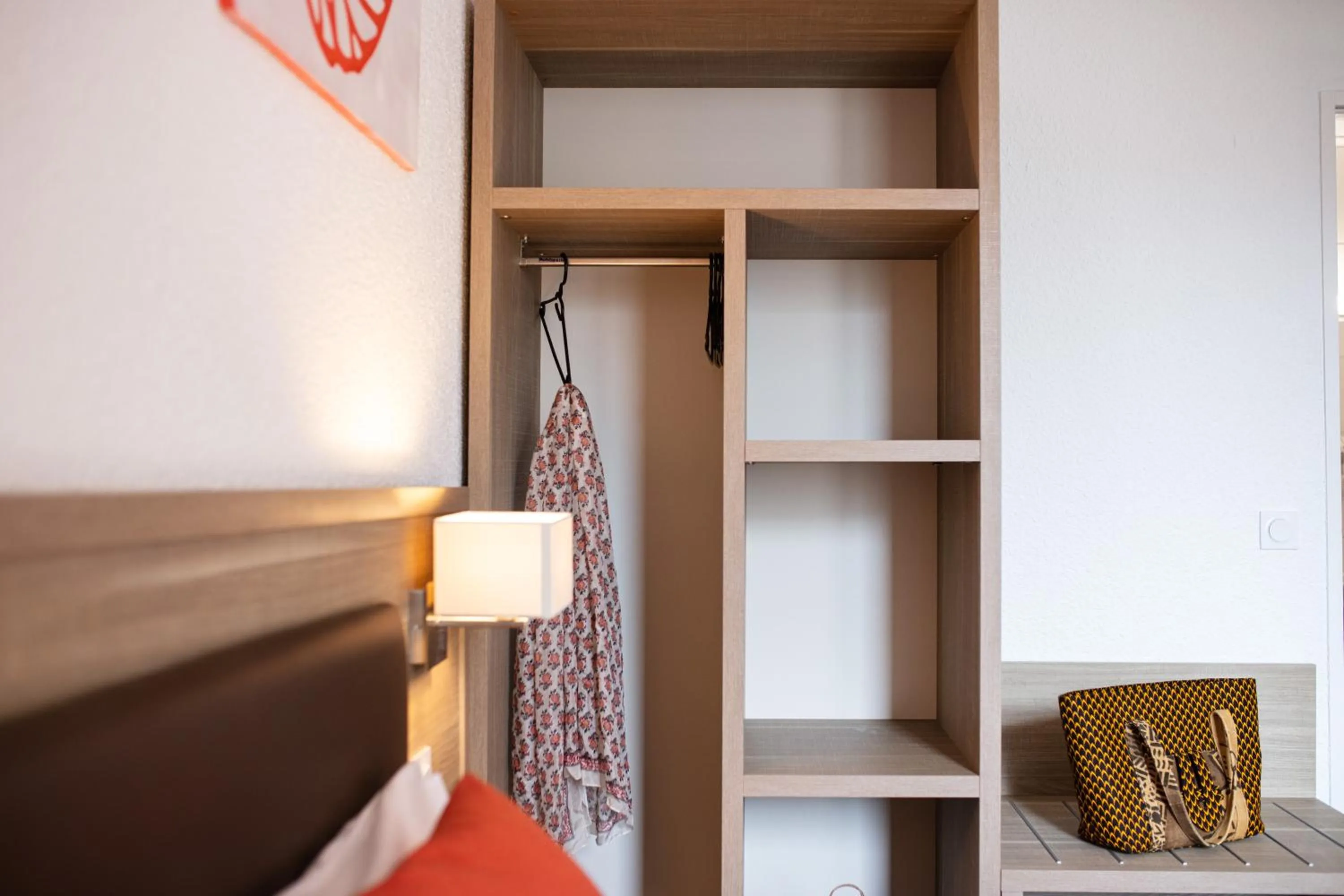 Photo of the whole room in Hôtel Hélianthe