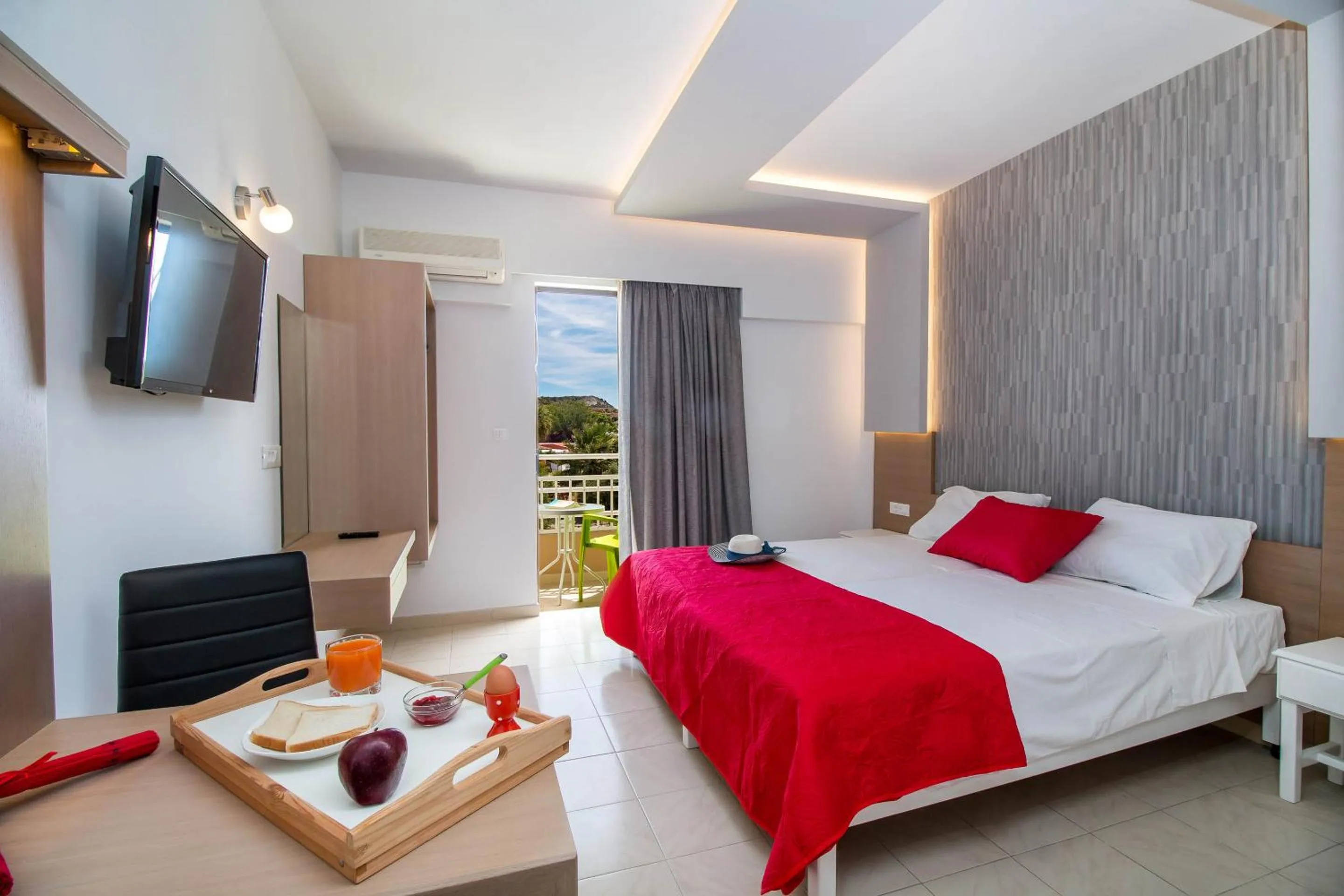 TV and multimedia, Bed in CasaStavris - Aparts & Pool Suites