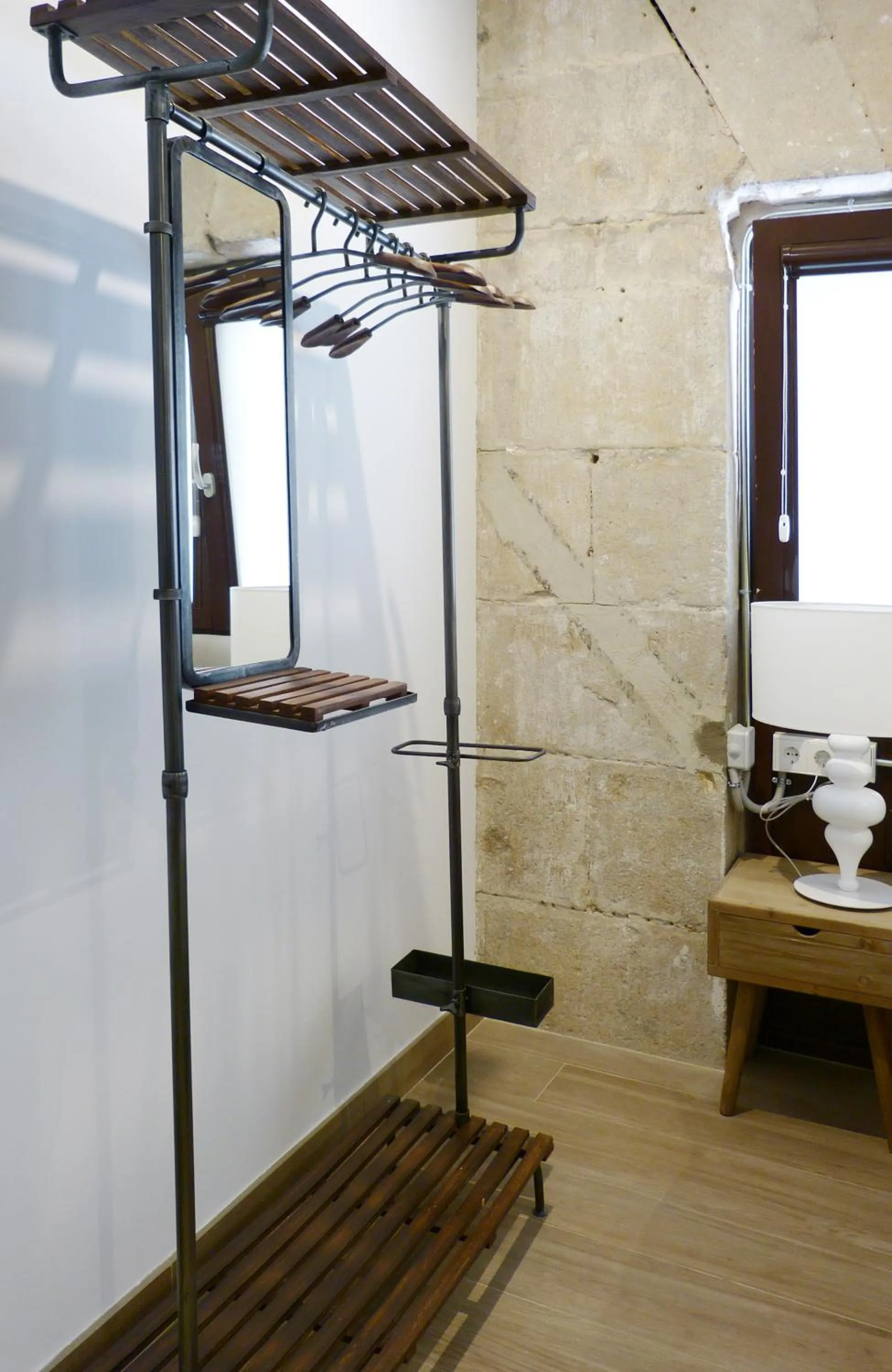 wardrobe in Pensión Lo Bilbao