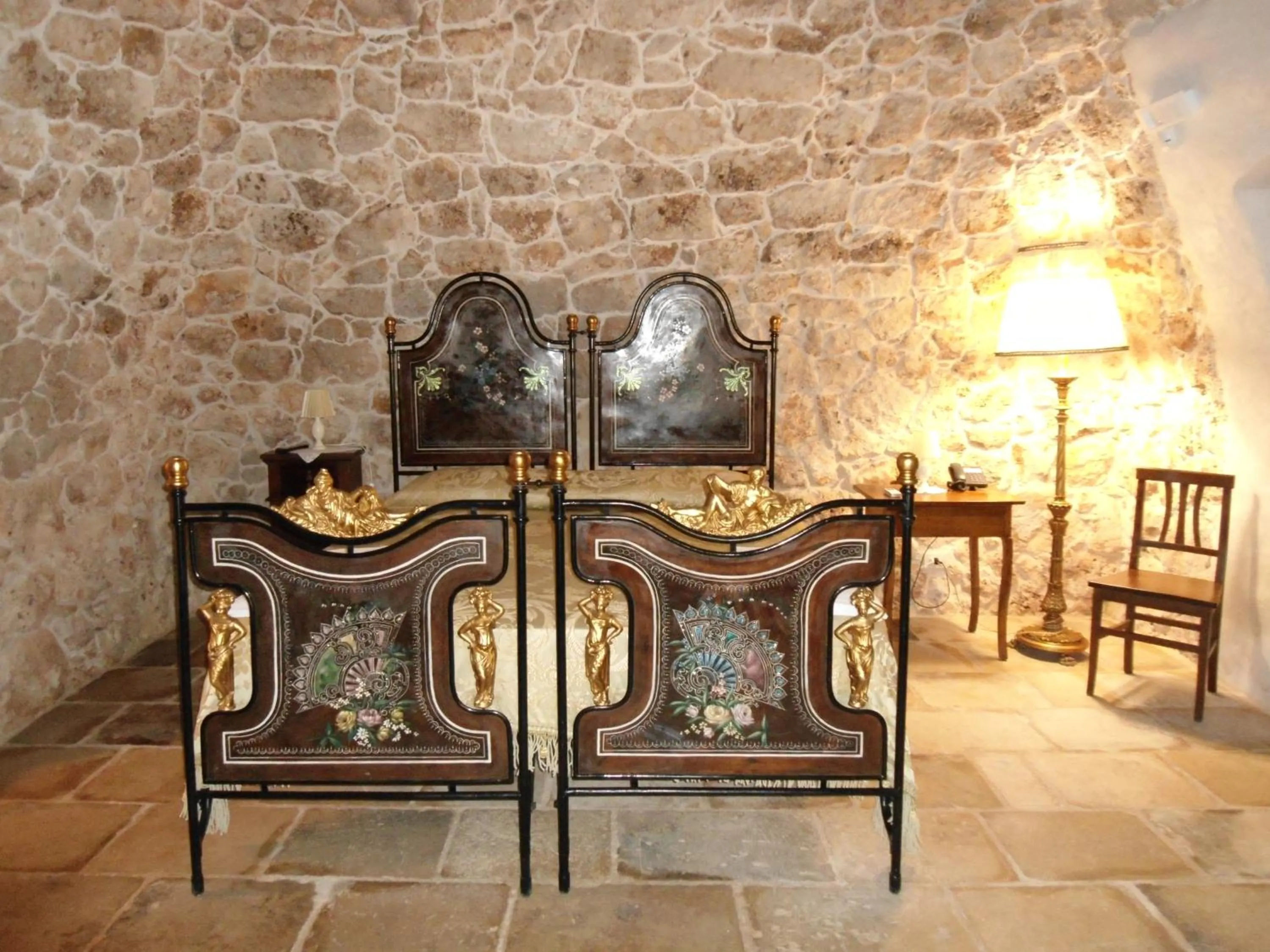 Bed in Tenuta Pigliano Hotel