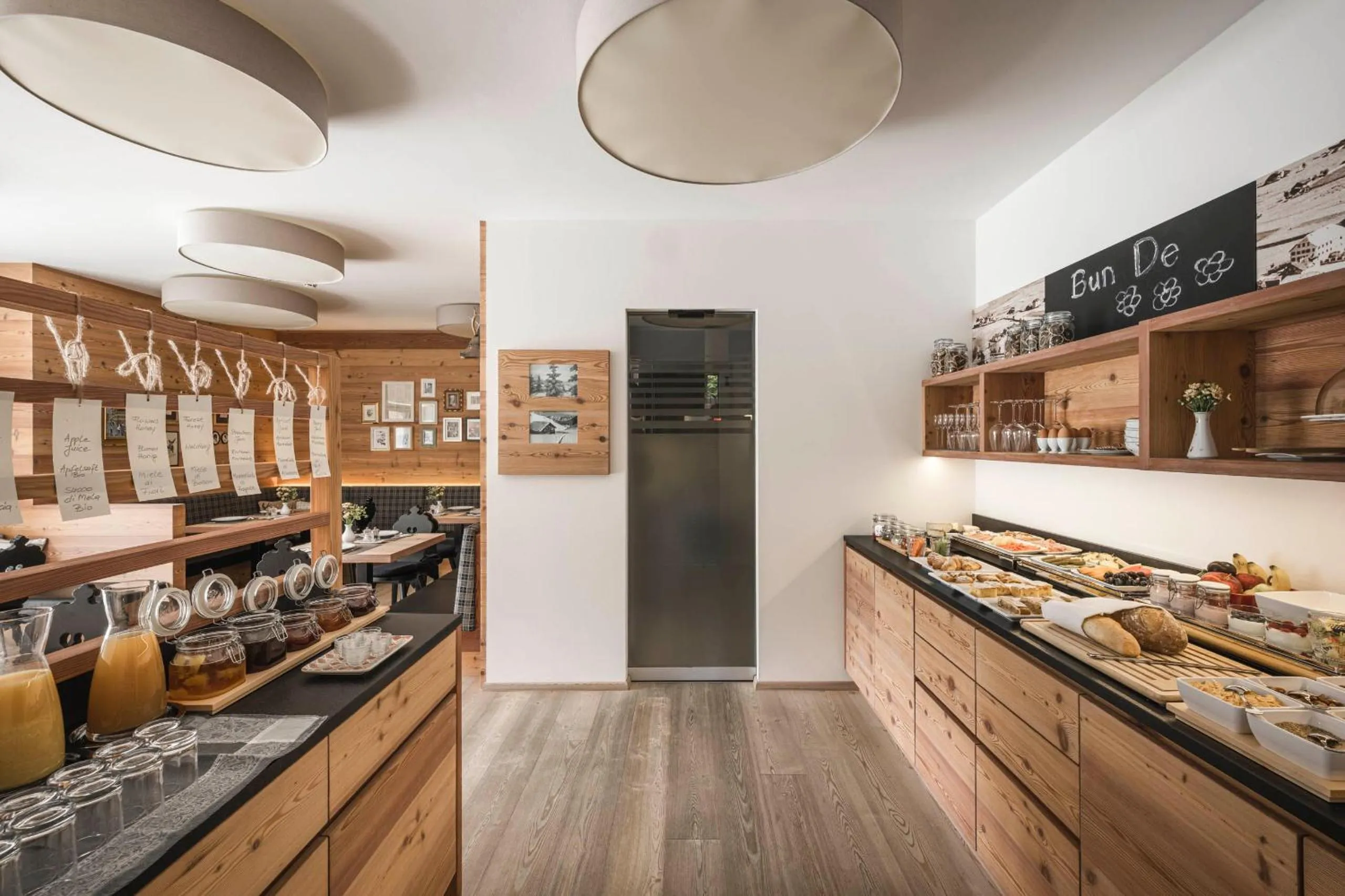 Breakfast in Christophorus Mountain Residence