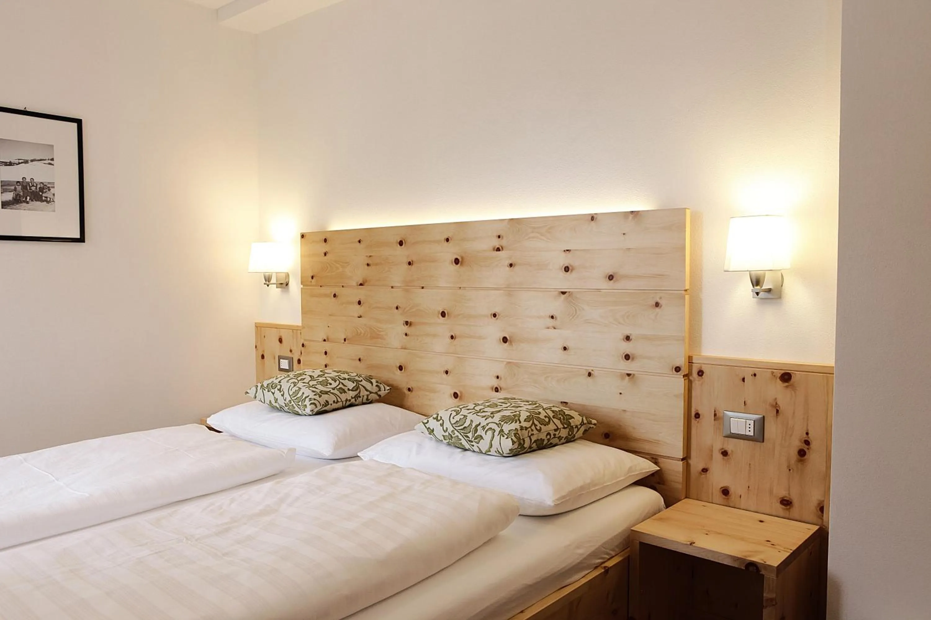 Photo of the whole room, Bed in Christophorus Mountain Residence